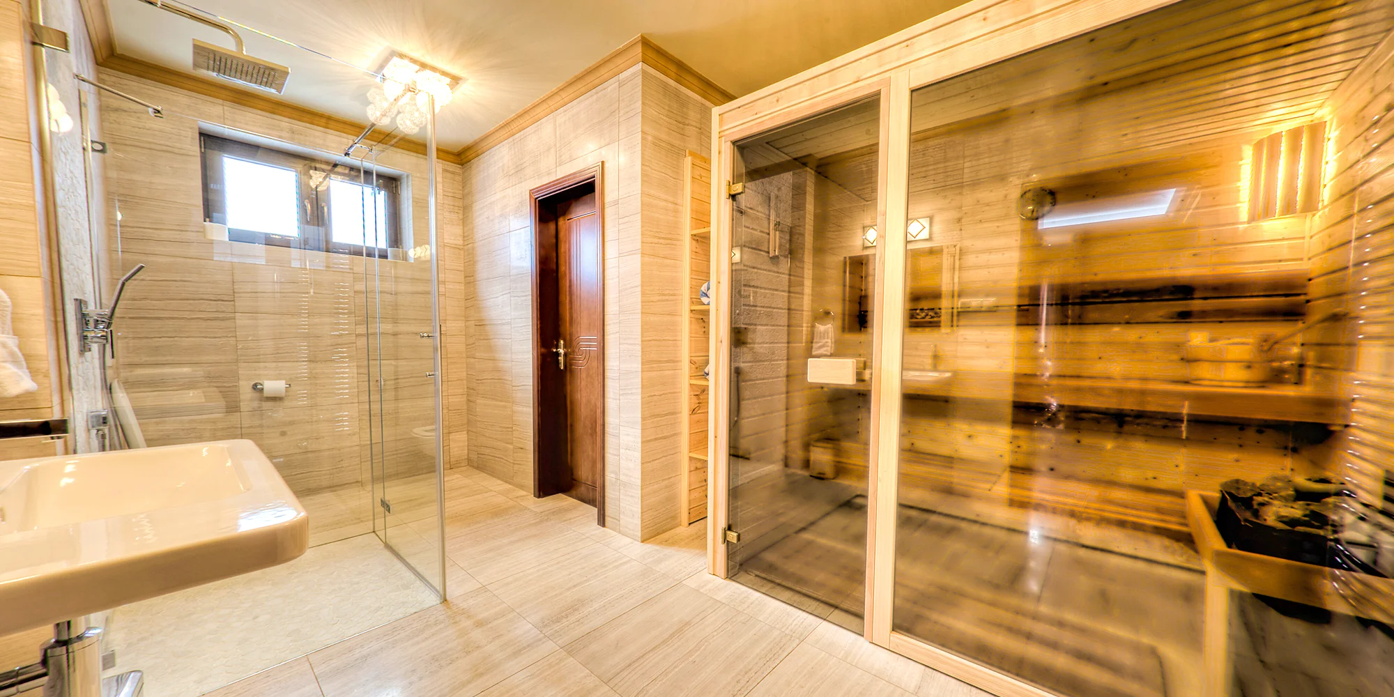 Pobyt s noblesou: luxusné chaty s výhľadom na Belianske Tatry, vlastná sauna a jacuzzi na terase – Obrázok 3
