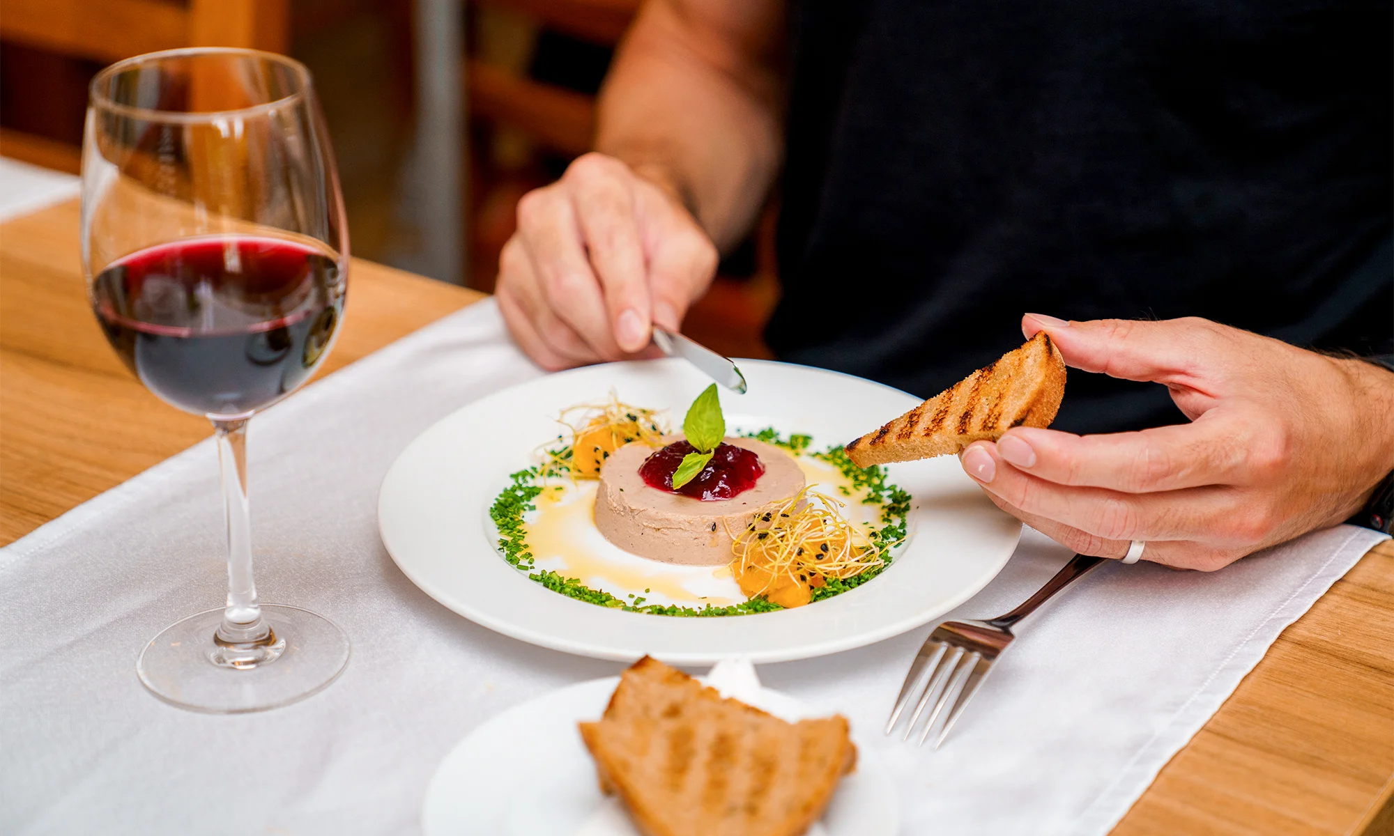 Krásny hotel v Krušných horách: neobmedzený wellness, polpenzia a zábava – Obrázok 2