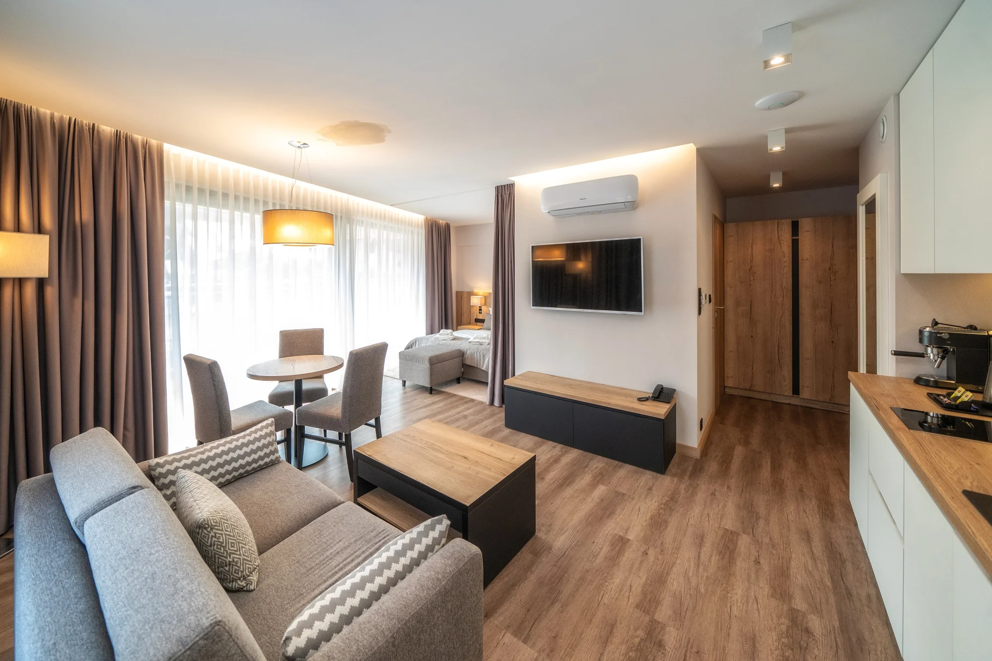 Pobyt v poľských Beskydách: apartmány blízko lanovky, raňajky aj vstup do wellness – Obrázok 5