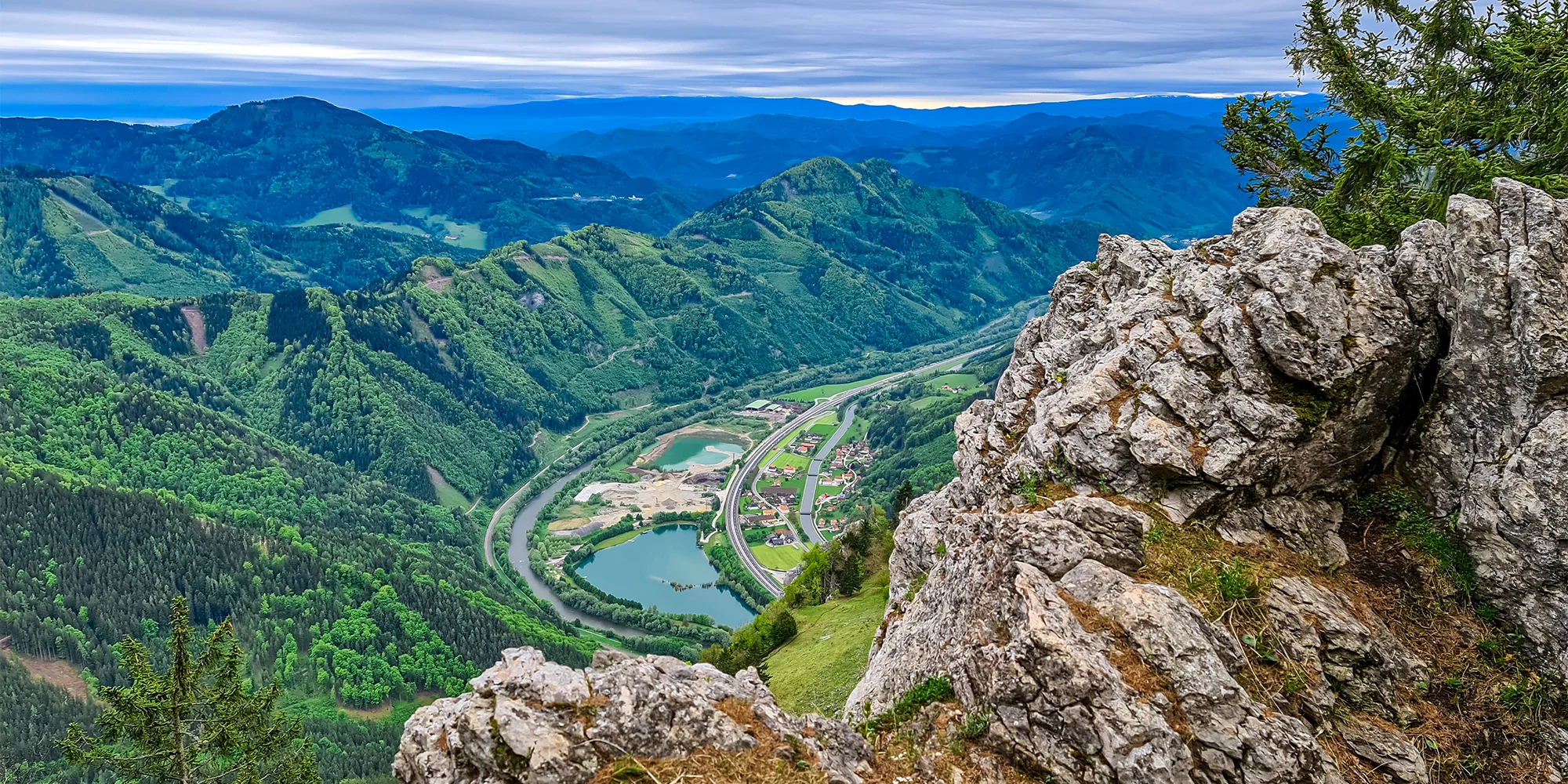 Krásny hotel v Štajerských Alpách s polpenziou a neobmedzenými saunami – Obrázok 2