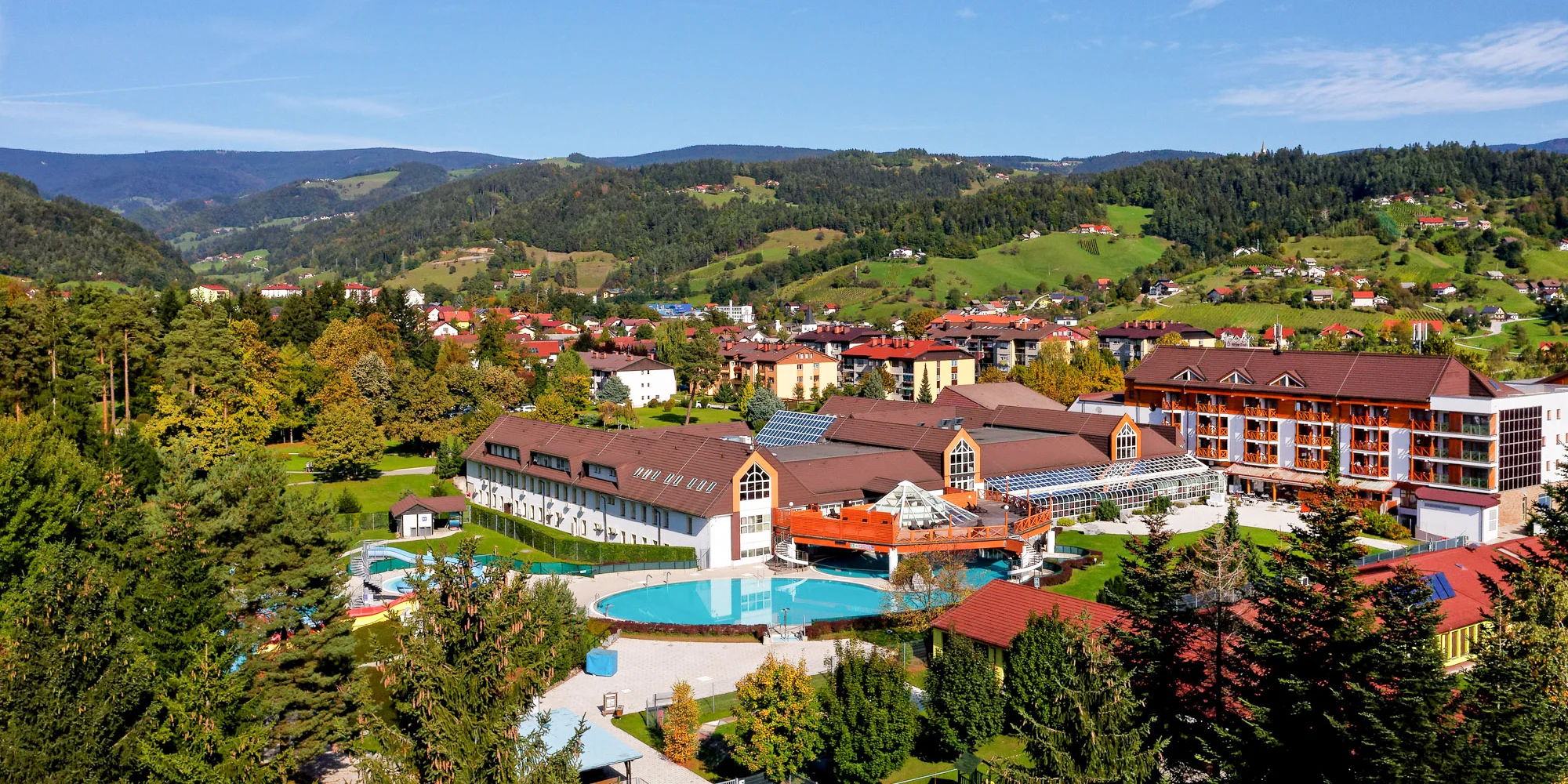 Slovinské termály: 4* Superior hotel s wellness a saunovými rituálmi, polpenzia aj horská dráha