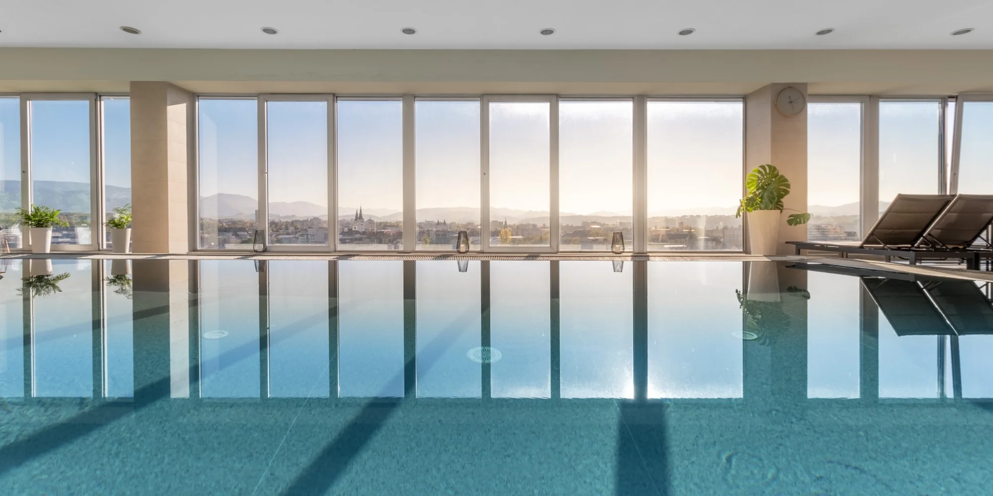 Wellness pobyt v 4* hoteli Holiday Inn s panoramatickým výhľadom na mesto – Obrázok 6