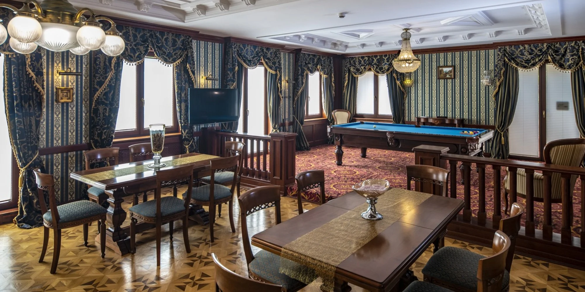 Adult friendly hotel v historickom centre mesta Eger: raňajky či polpenzia, neobmedzeným wellness, bazén – Obrázok 4