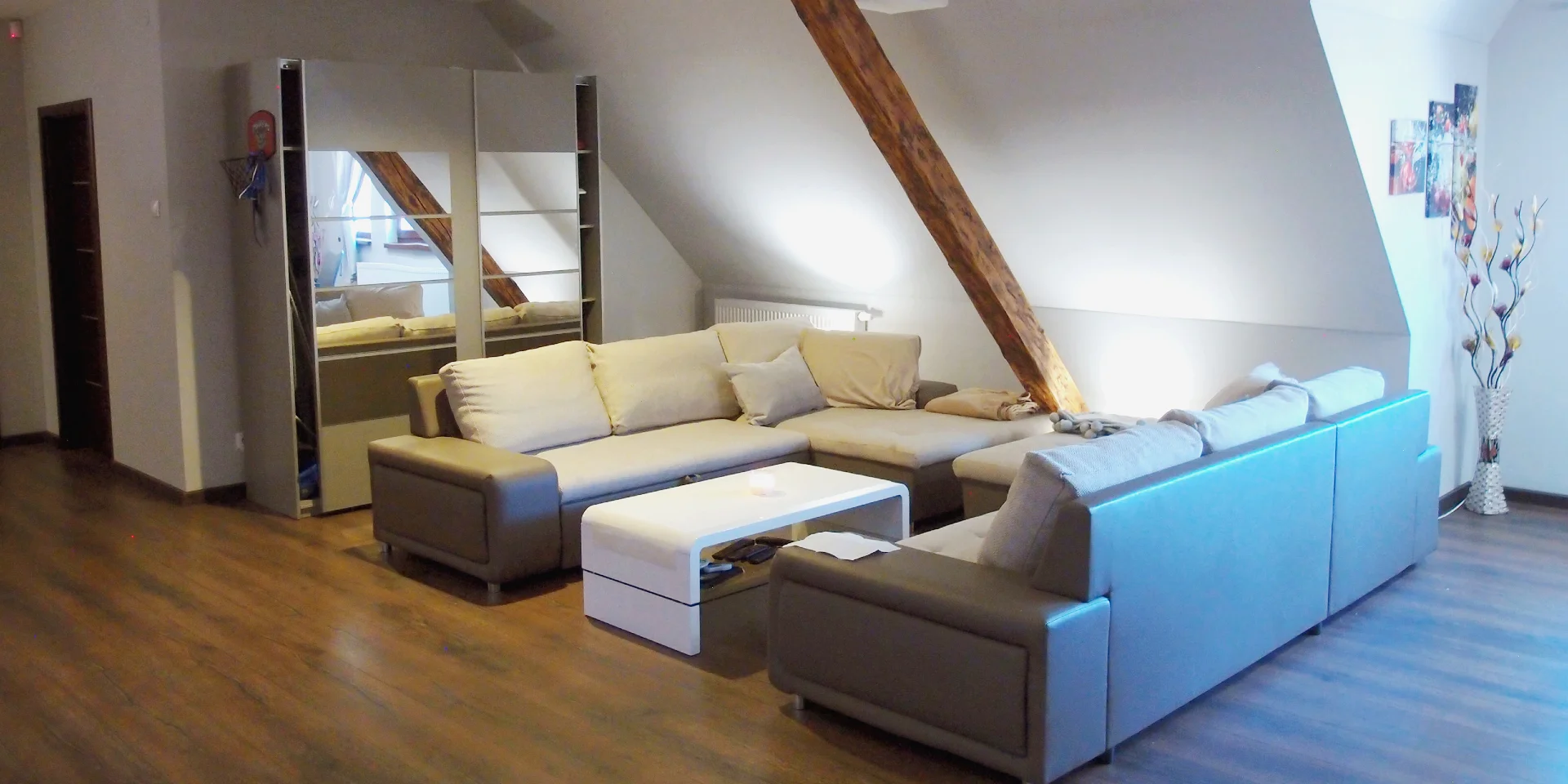Dovolenka v apartmánoch pod Nízkymi Tatrami: súkromný wellness, fitko aj krb – Obrázok 5