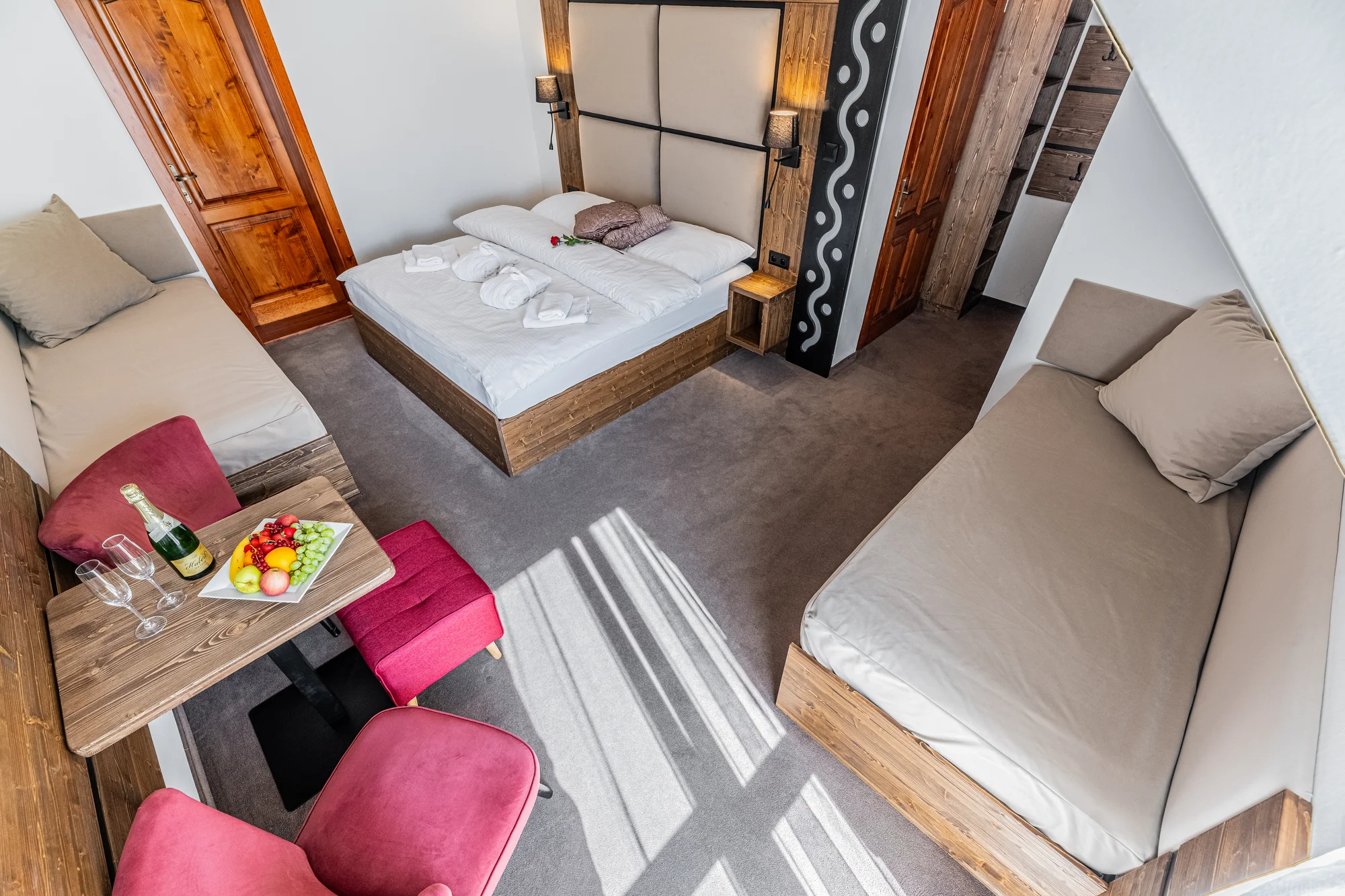 Rodinný penzión s nádherným výhľadom na Belianske Tatry: raňajky a neobmedzený wellness – Obrázok 5