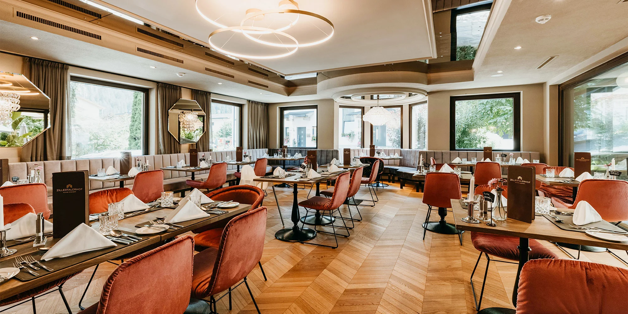 Tirolsko: 4* hotel s polpenziou plus a neobmedzeným vstupom do bazénov a sáun – Obrázok 3