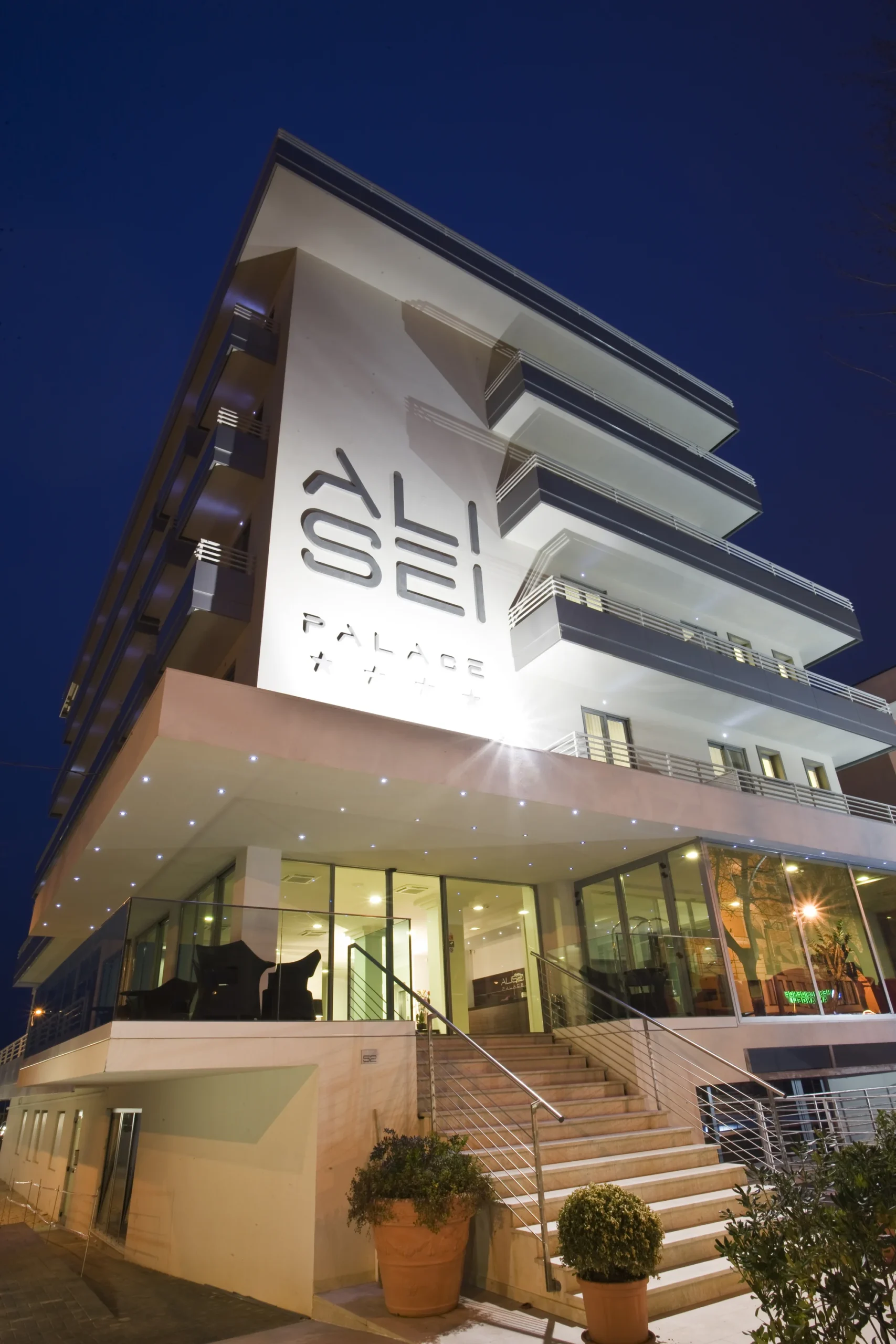 Talianska siesta a relax: 4* moderný hotel pri pláži, raňajky, bazény, možnosť wellness – Obrázok 6