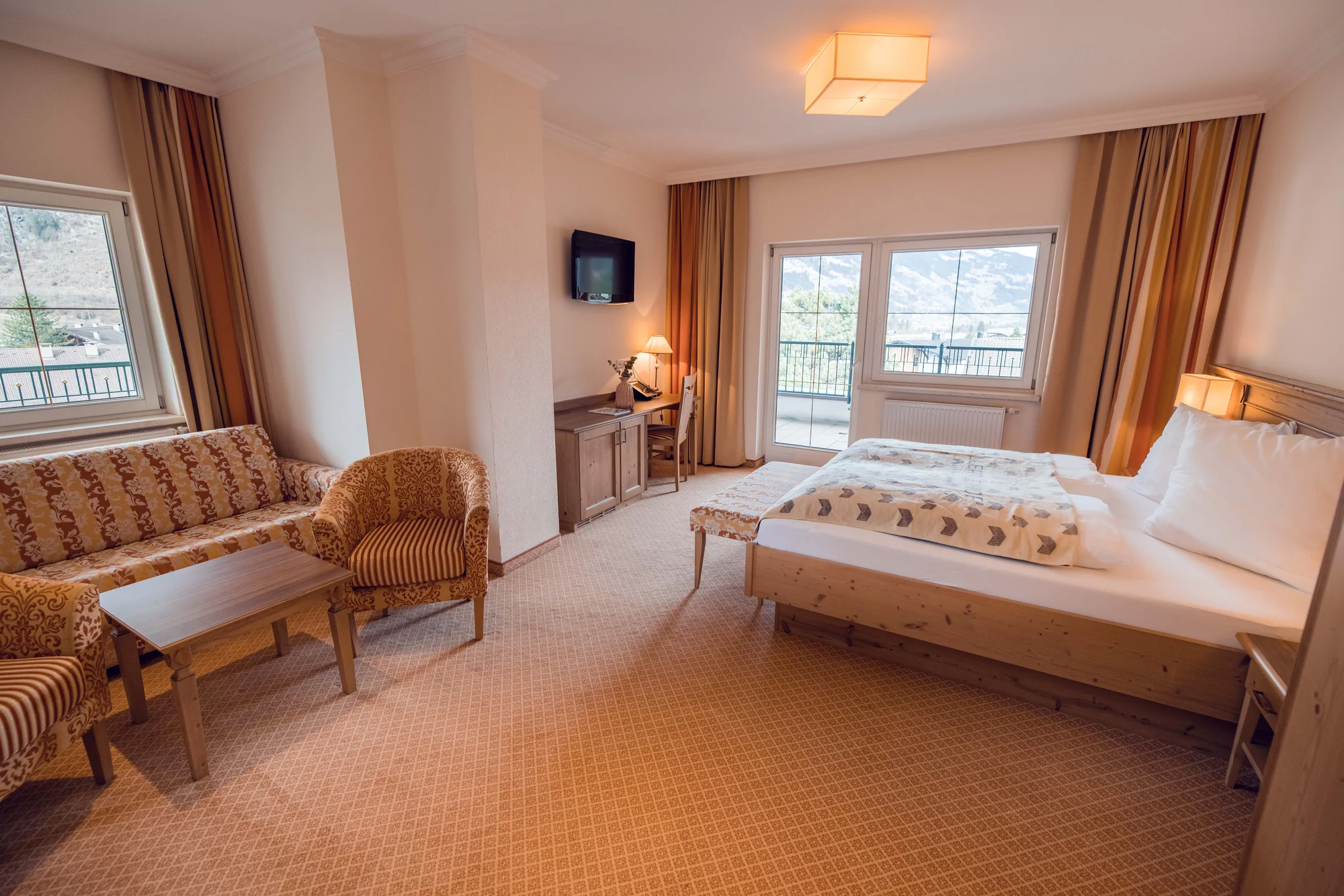 Tirolsko: 4* hotel s polpenziou plus a neobmedzeným vstupom do bazénov a sáun – Obrázok 5