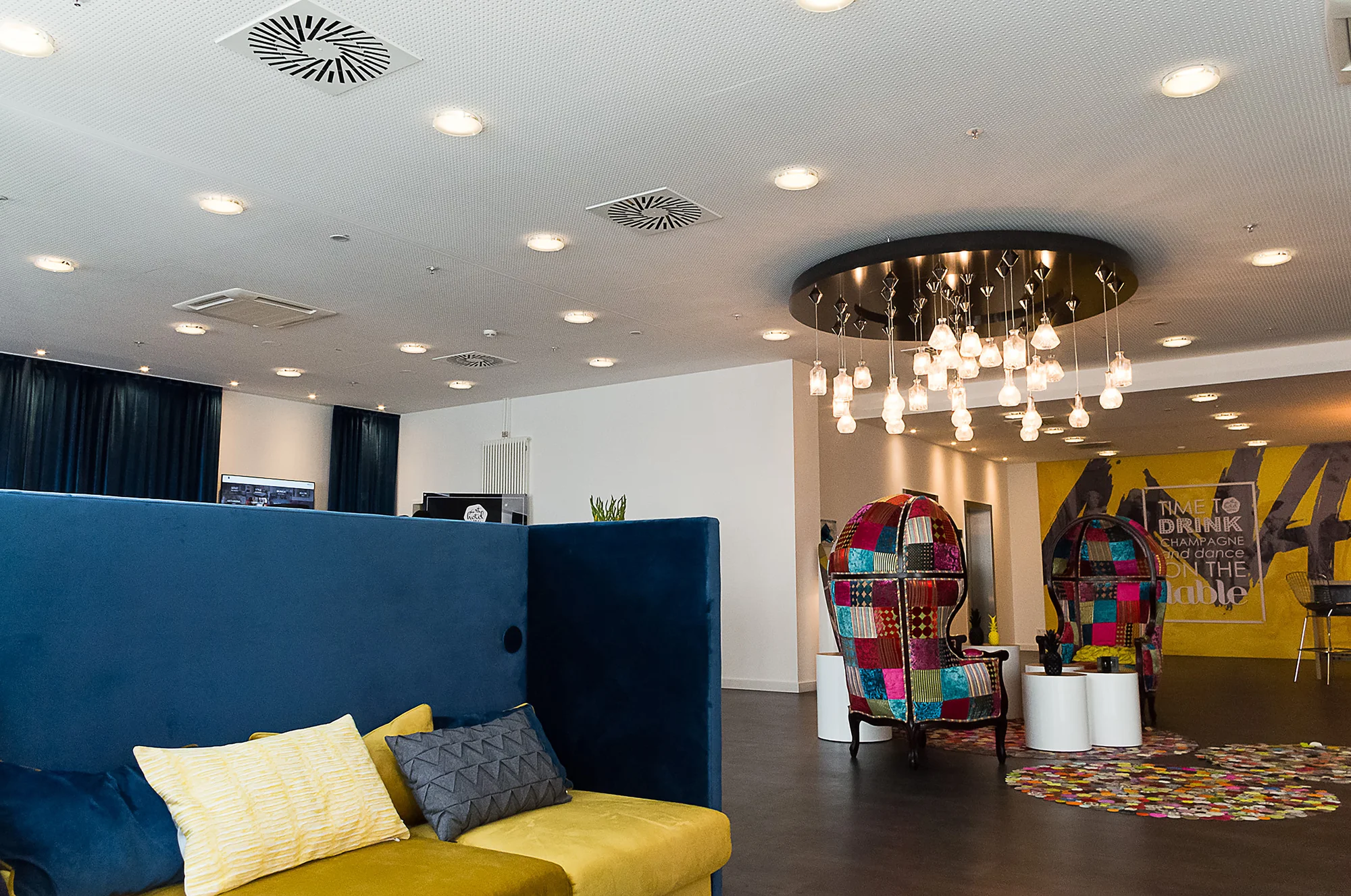 Moderný hotel v historickom centre Lipska s raňajkami pre 1 alebo 2 osoby – Obrázok 5