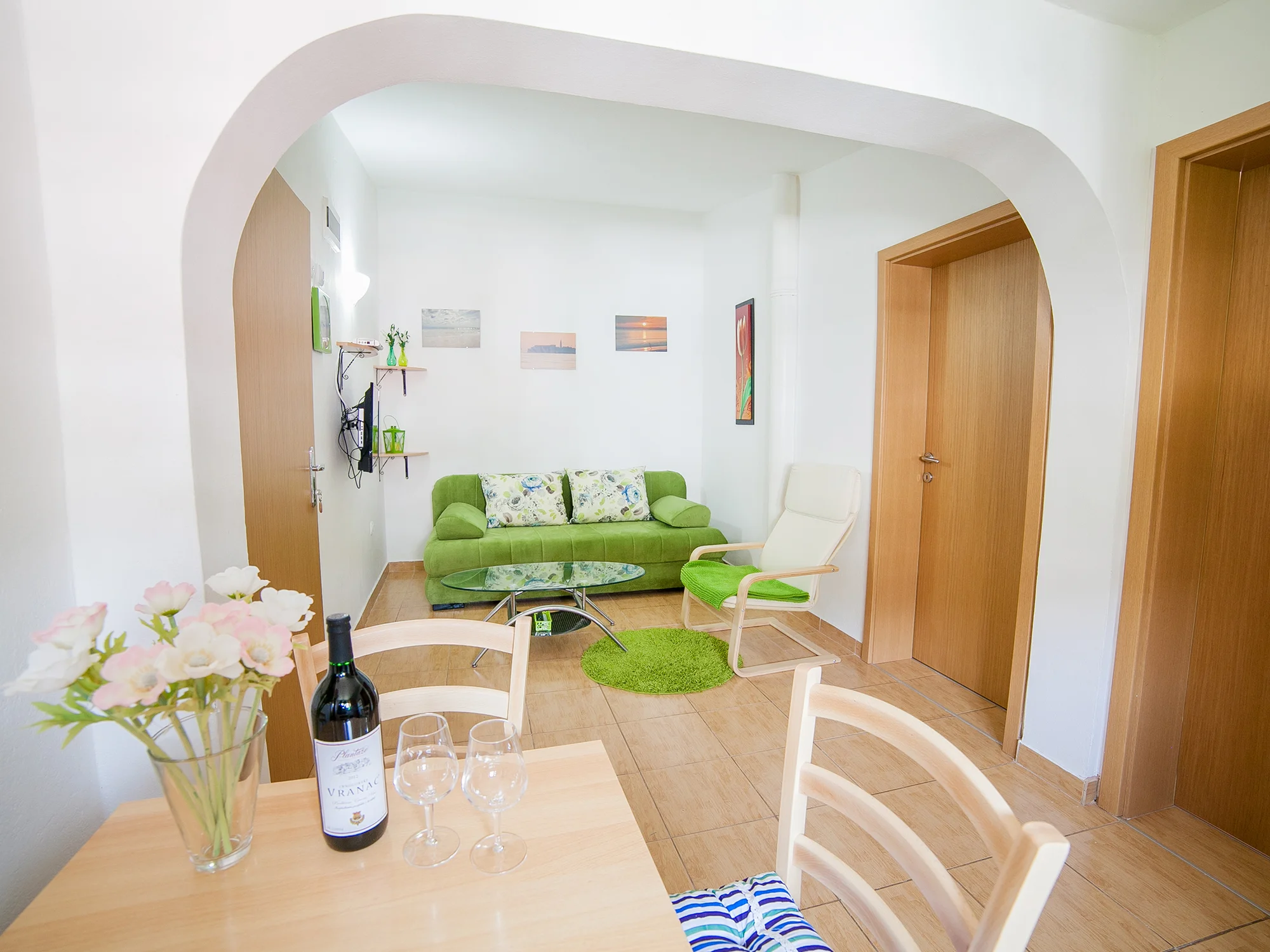 Dovolenka v Čiernej Hore: vybavené apartmány kúsok od mora až pre 5 osôb – Obrázok 6