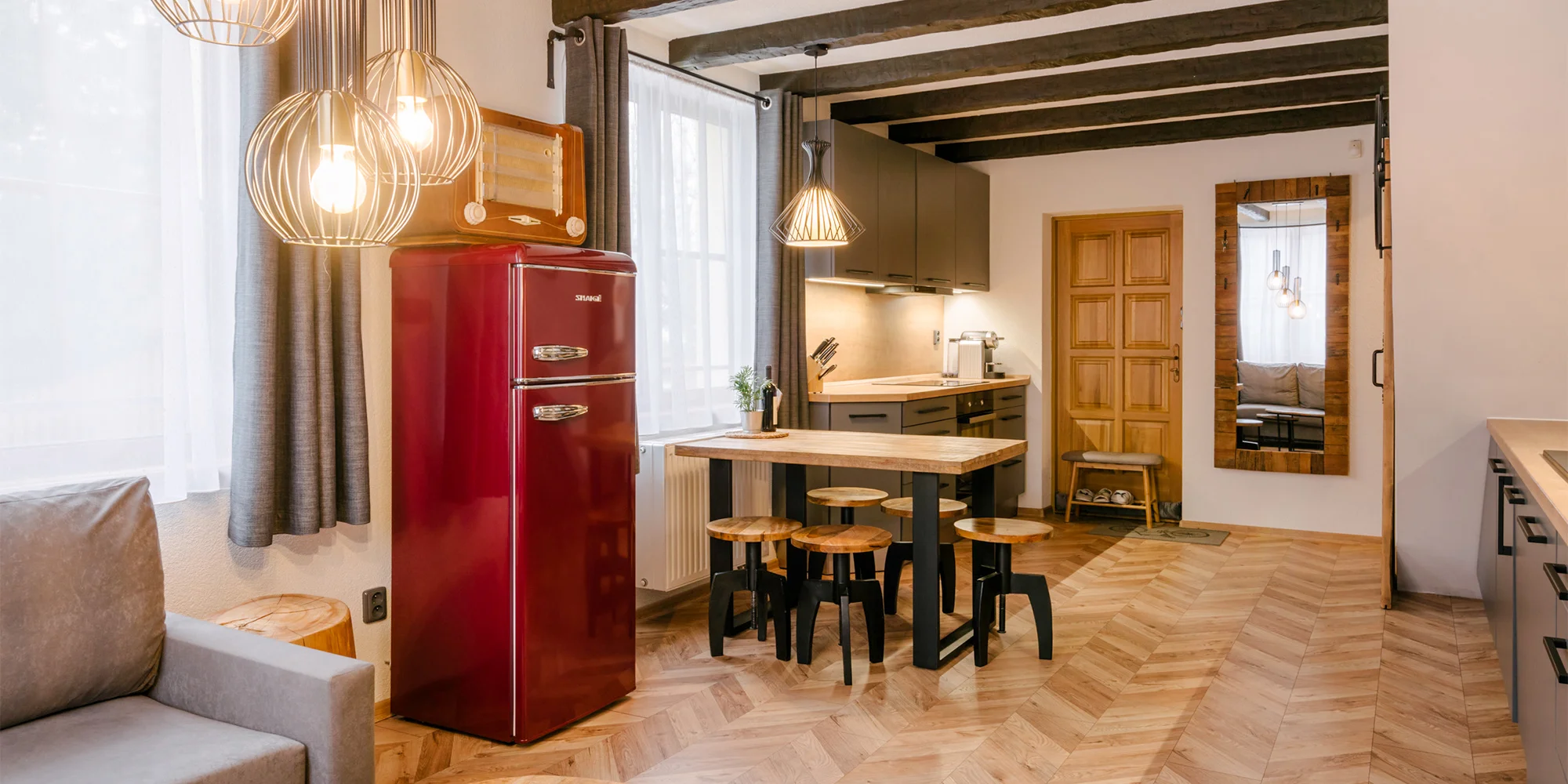 Zrekonštruovaná chalupa vo Frýdlante nad Ostravicí: priamo pri rieke, vlastná sauna, vírivka a záhrada, 9 km od Lysej hory – Obrázok 4