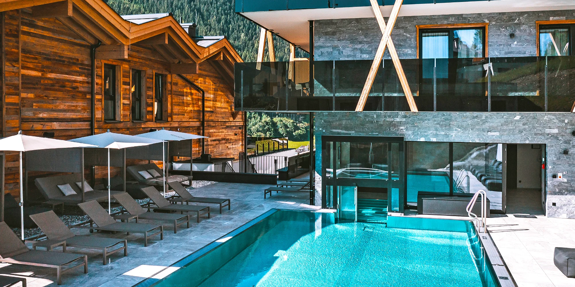 Saalbach-Hinterglemm: neobmedzene wellness, polpenzia, karta výhod aj možnosť apartmánu so saunou