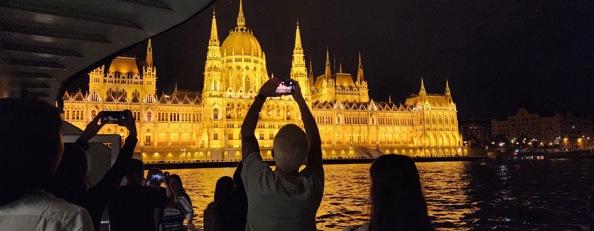 Rozprávková Budapešť: Vyhliadková plavba loďou po Dunaji – Obrázok 6