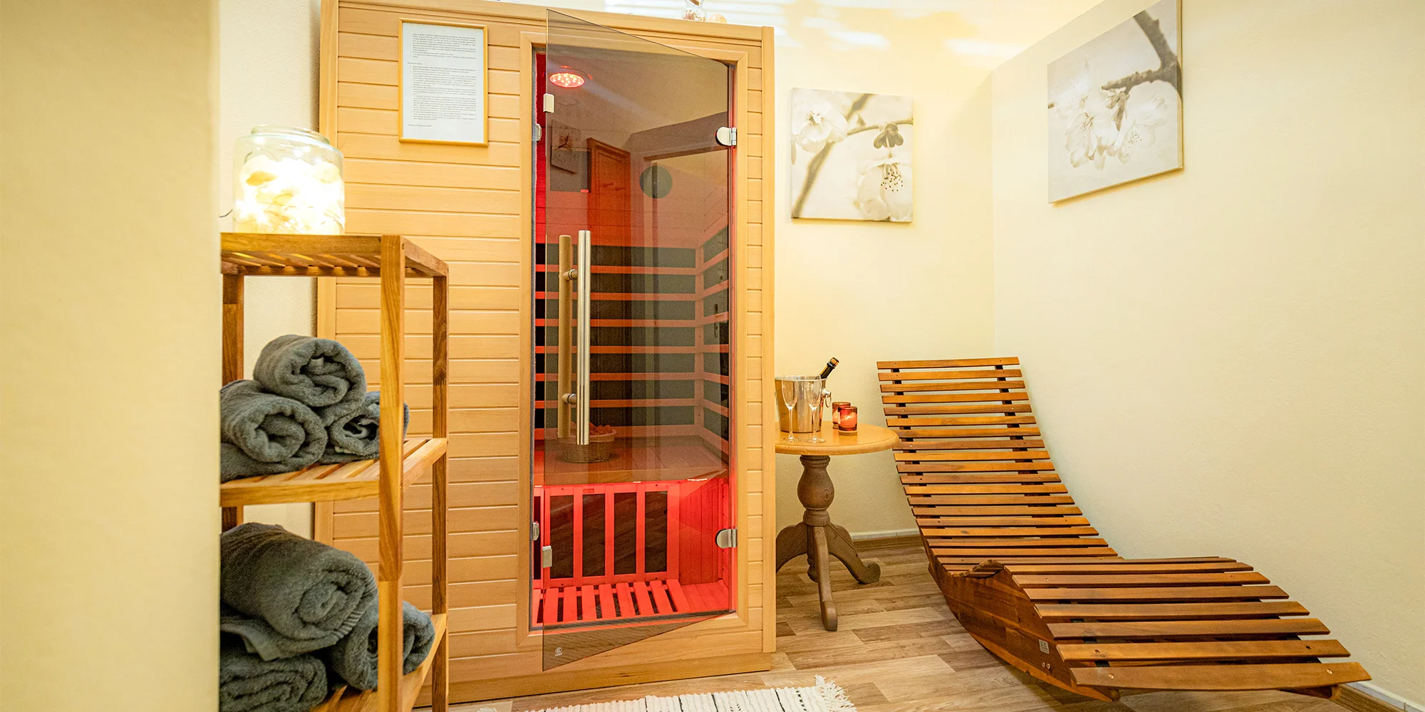 Pobyt v kúpeľnom meste Bechyně: hotel na námestí, strava, sauna aj masáže a aktivity v cene – Obrázok 4