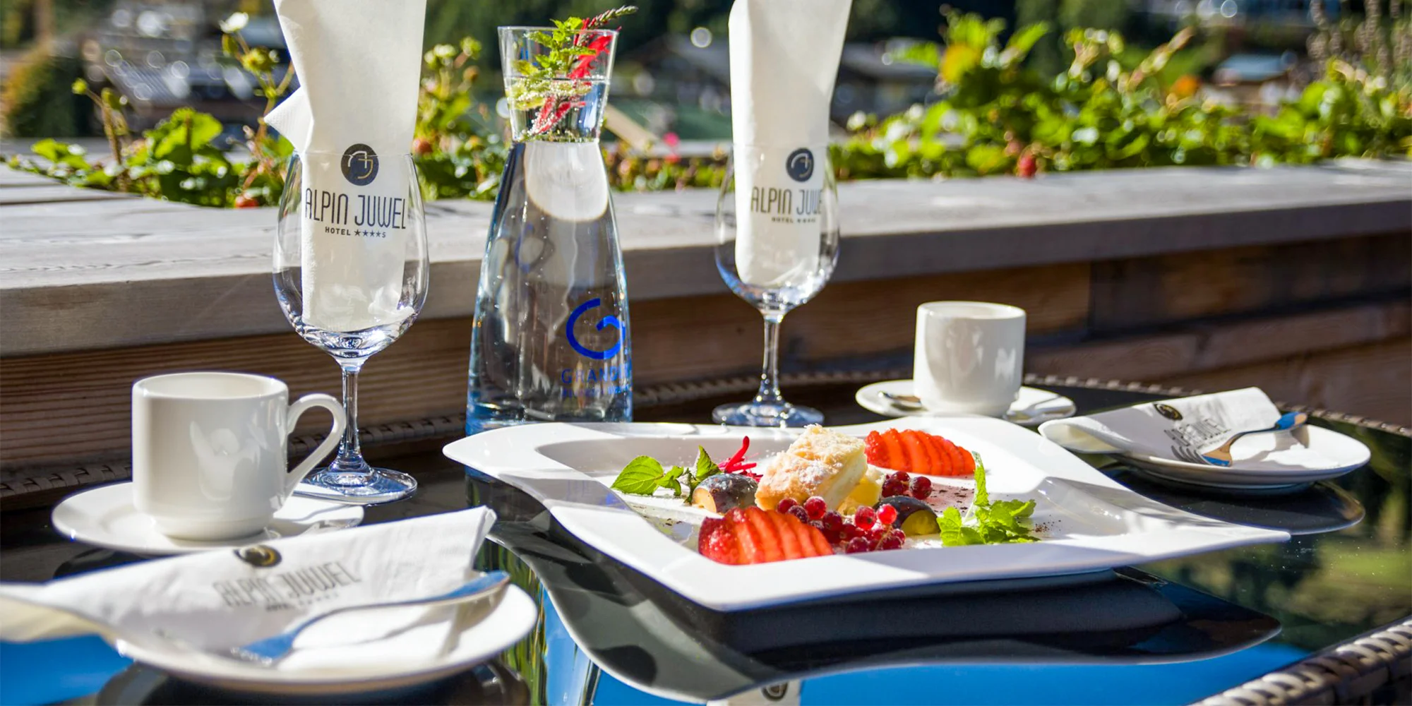 Luxusná rodinná dovolenka v Alpách: 4* hotel s polpenziou plus, neobmedzený wellness, karta výhod – Obrázok 4