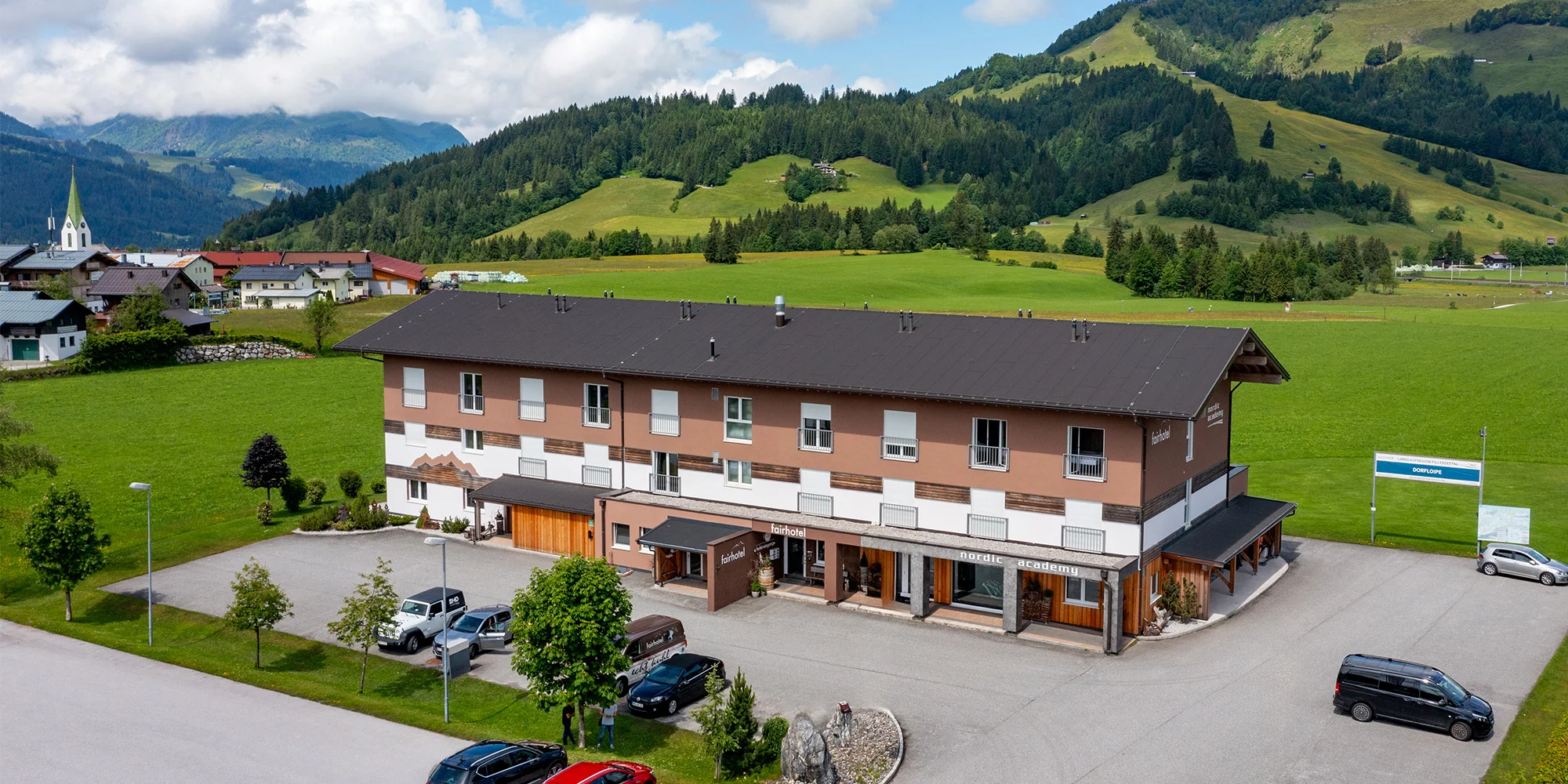 Dovolenka pri Saalbachu: hotel so saunami a raňajkami a karta výhod