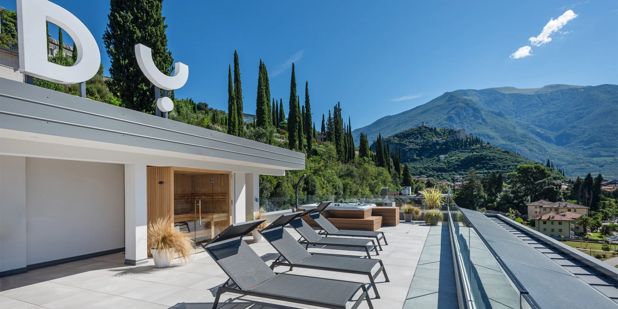 Dovolenka v Taliansku: hotel kúsok od Lago di Garda, strešný wellness aj raňajky – Obrázok 4