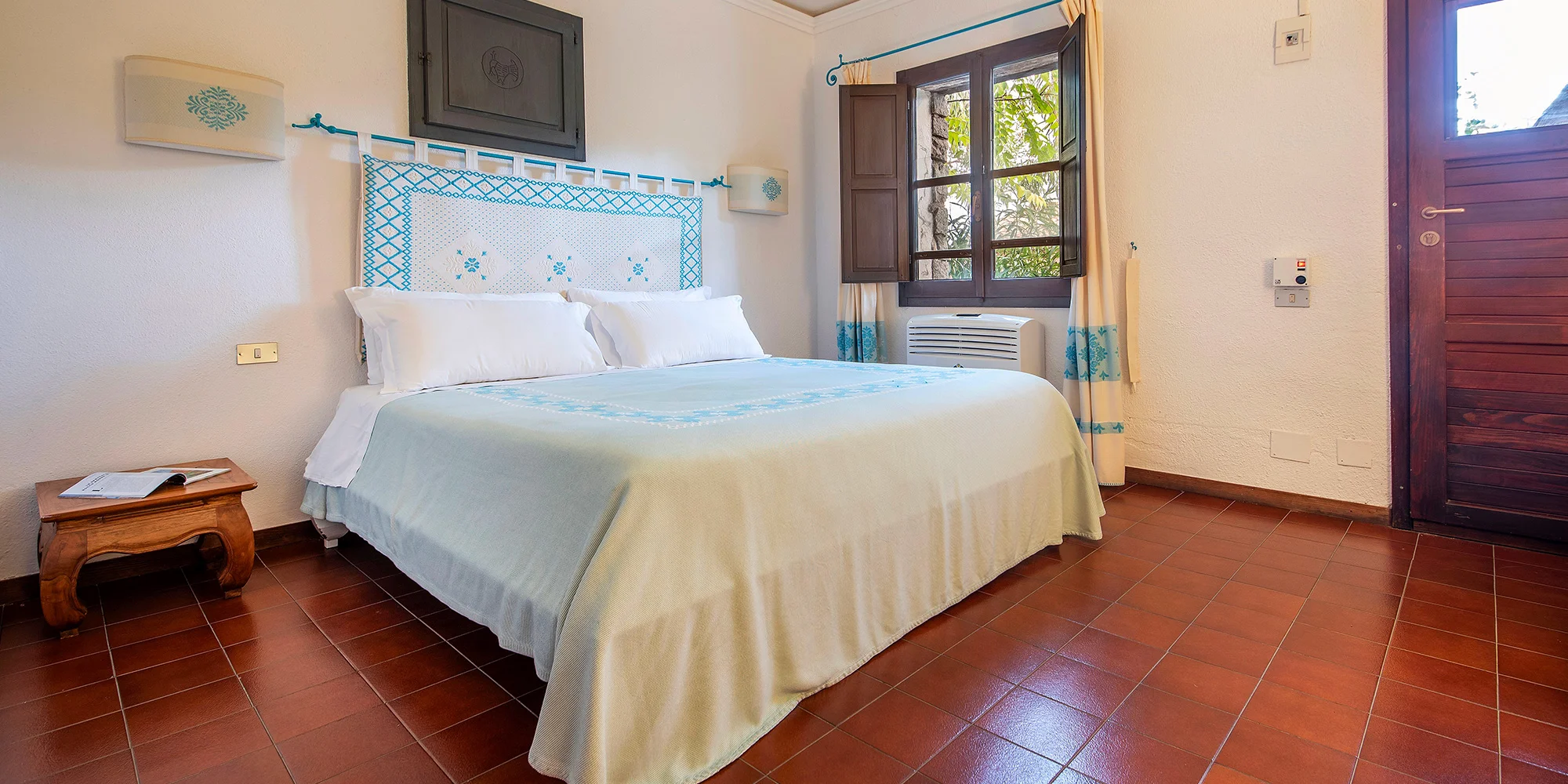 Sardínia: hotel Borgo Cala Moresca v rovnomennom zálive – bazény, stravovanie aj wellness a vstup do národného parku – Obrázok 3