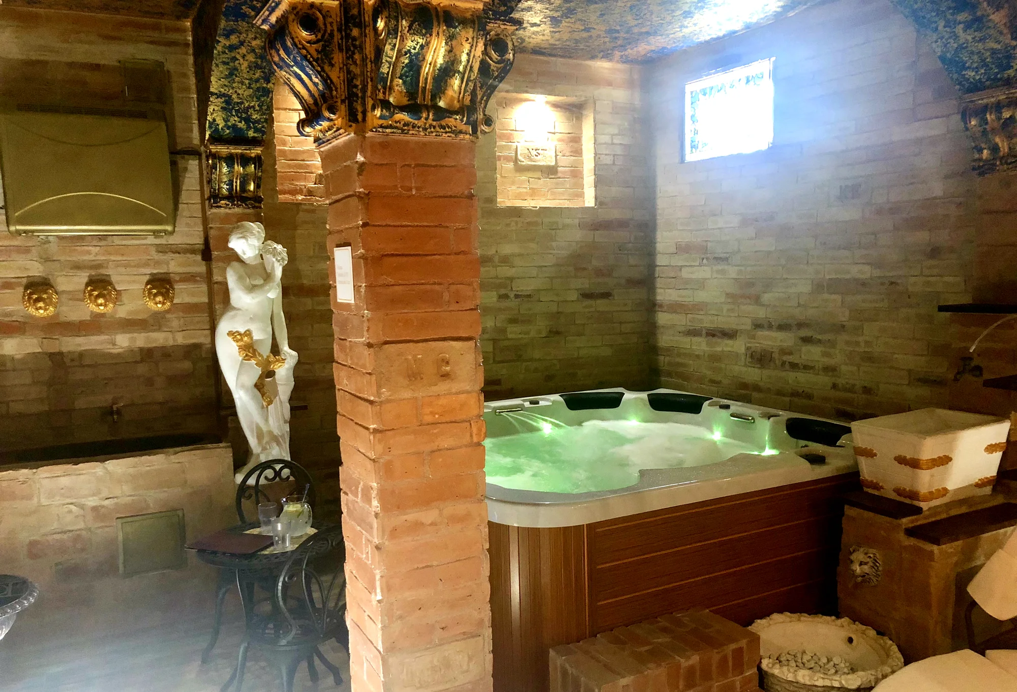 Rozprávkový pobyt v centre Piešťan: obľúbená villa s raňajkami a možnosťou privátneho wellness – Obrázok 4