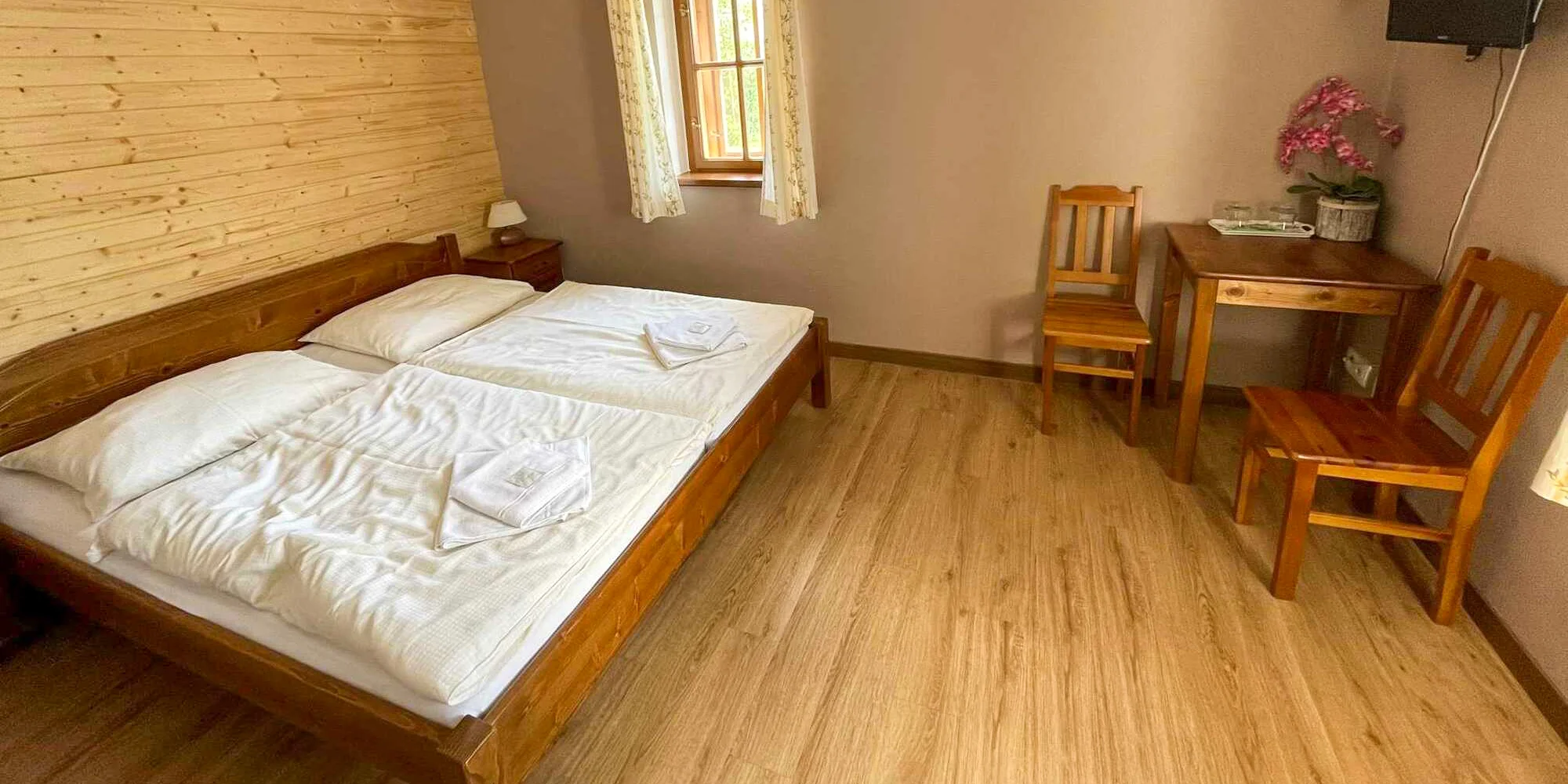 Vidiecka idyla v Babičkinom údolí: raňajky aj možnosť privátneho wellness – Obrázok 2