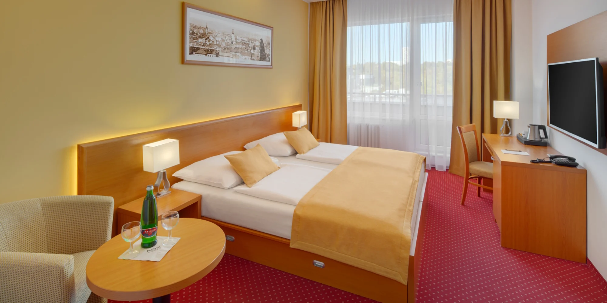 Jednotlivci, páry či s rodinou do Brna: hotel so strešným wellness, raňajky aj večere – Obrázok 2