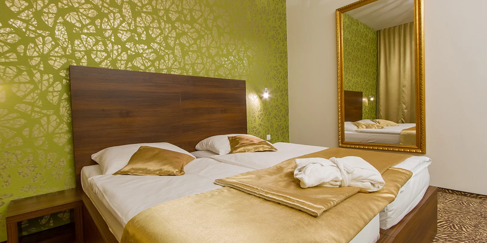Adults only pobyt v slovinských kúpeľoch: hotel s raňajkami alebo polpenziou a neobmedzeným wellness – Obrázok 3