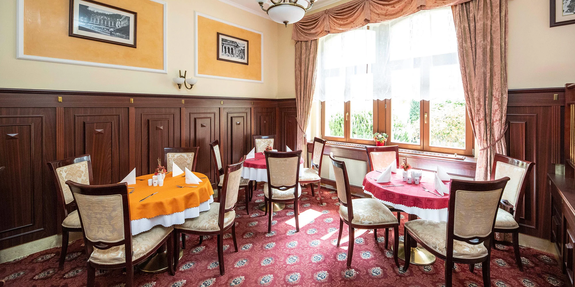 4* pobyt v Karlových Varoch: raňajky alebo polpenzia, bazén a sauna aj procedúry – Obrázok 4