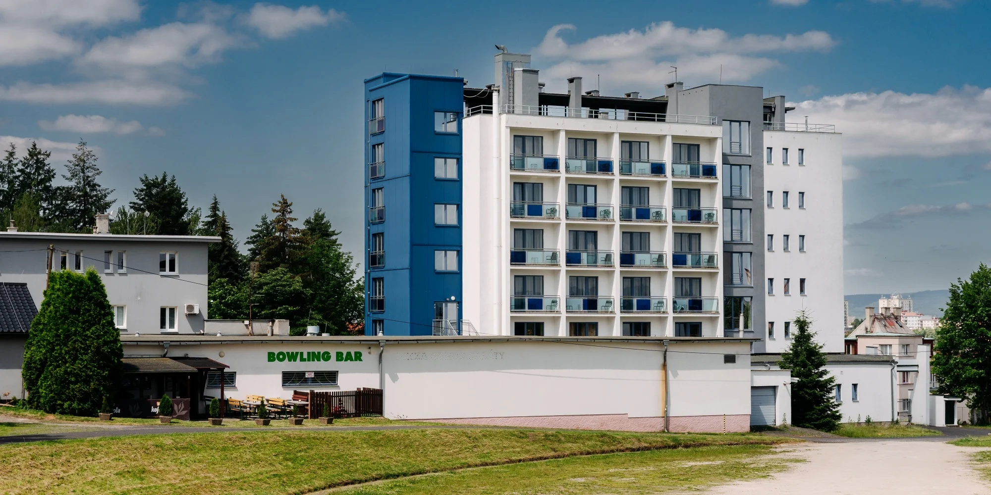 Pobyt v Karlových Varoch s raňajkami aj vstupmi do múzeí piva a kúpeľných pohárikov – Obrázok 4