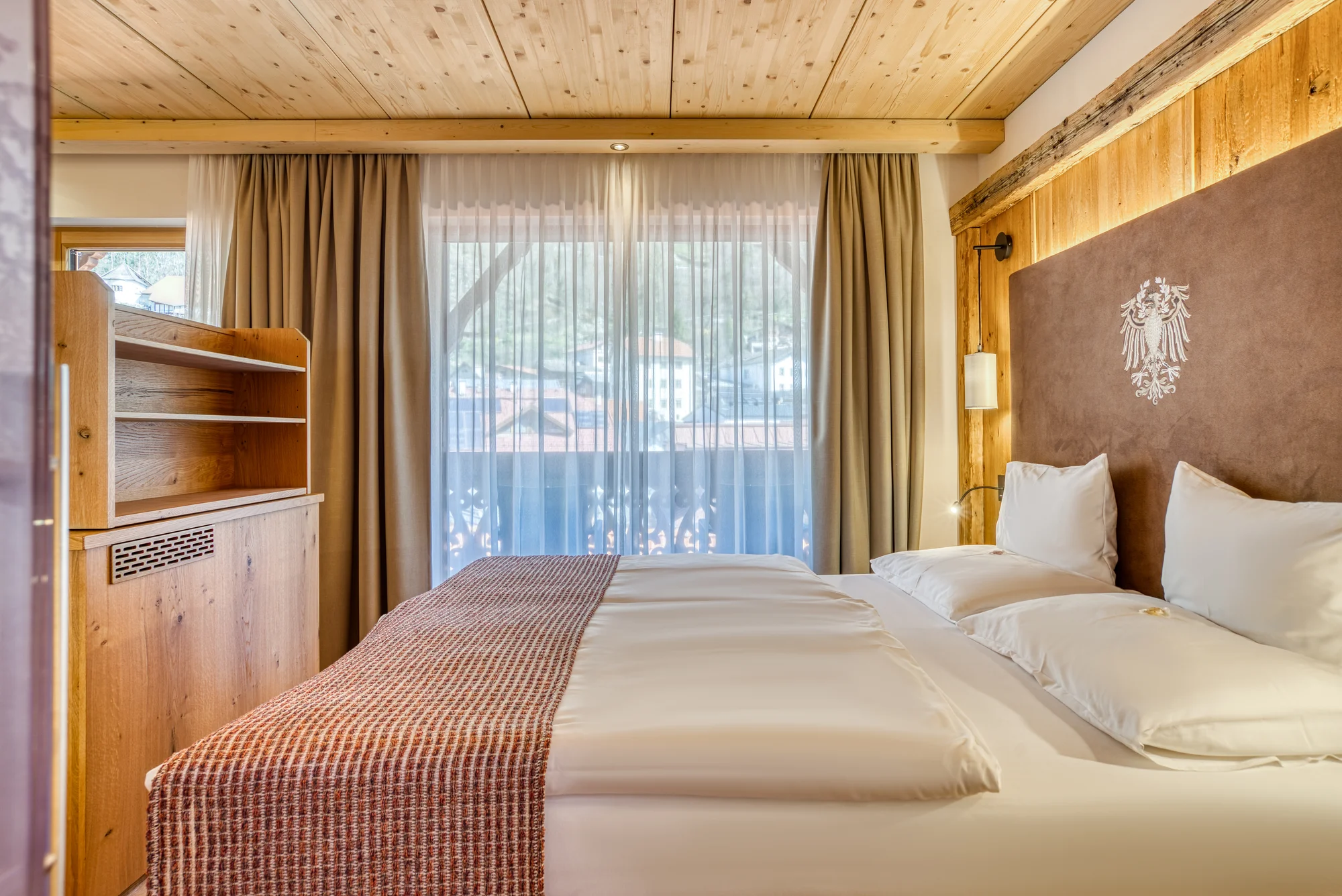 Luxusné Tirolsko: hotel 300 m od lanovky, bohatá polpenzia, bazény a saunový svet – Obrázok 6