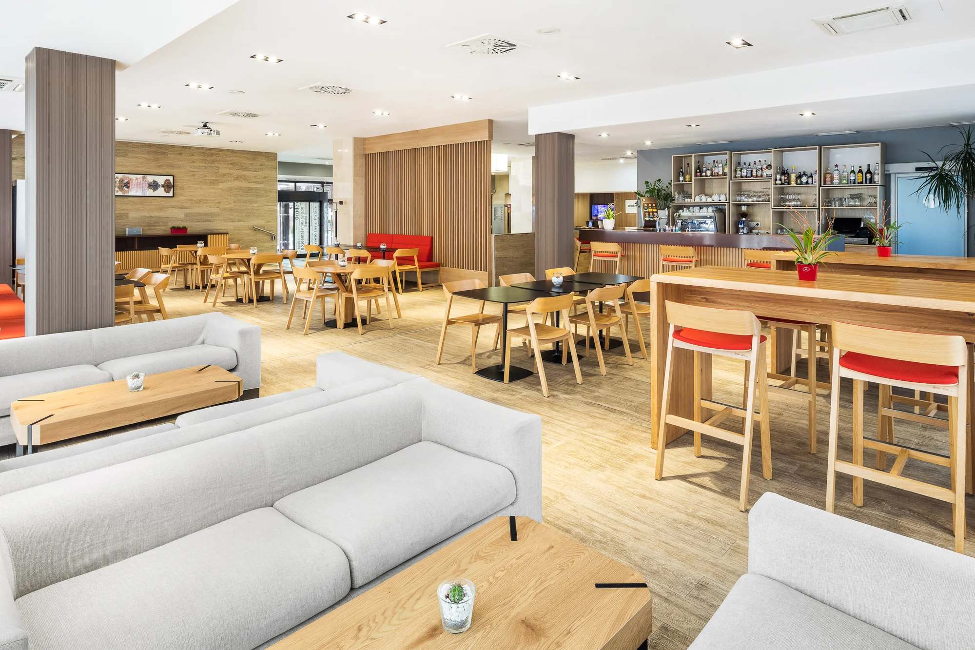 4* luxus v Prahe pre pár aj rodinu: raňajky alebo polpenzia a moderné izby – Obrázok 5