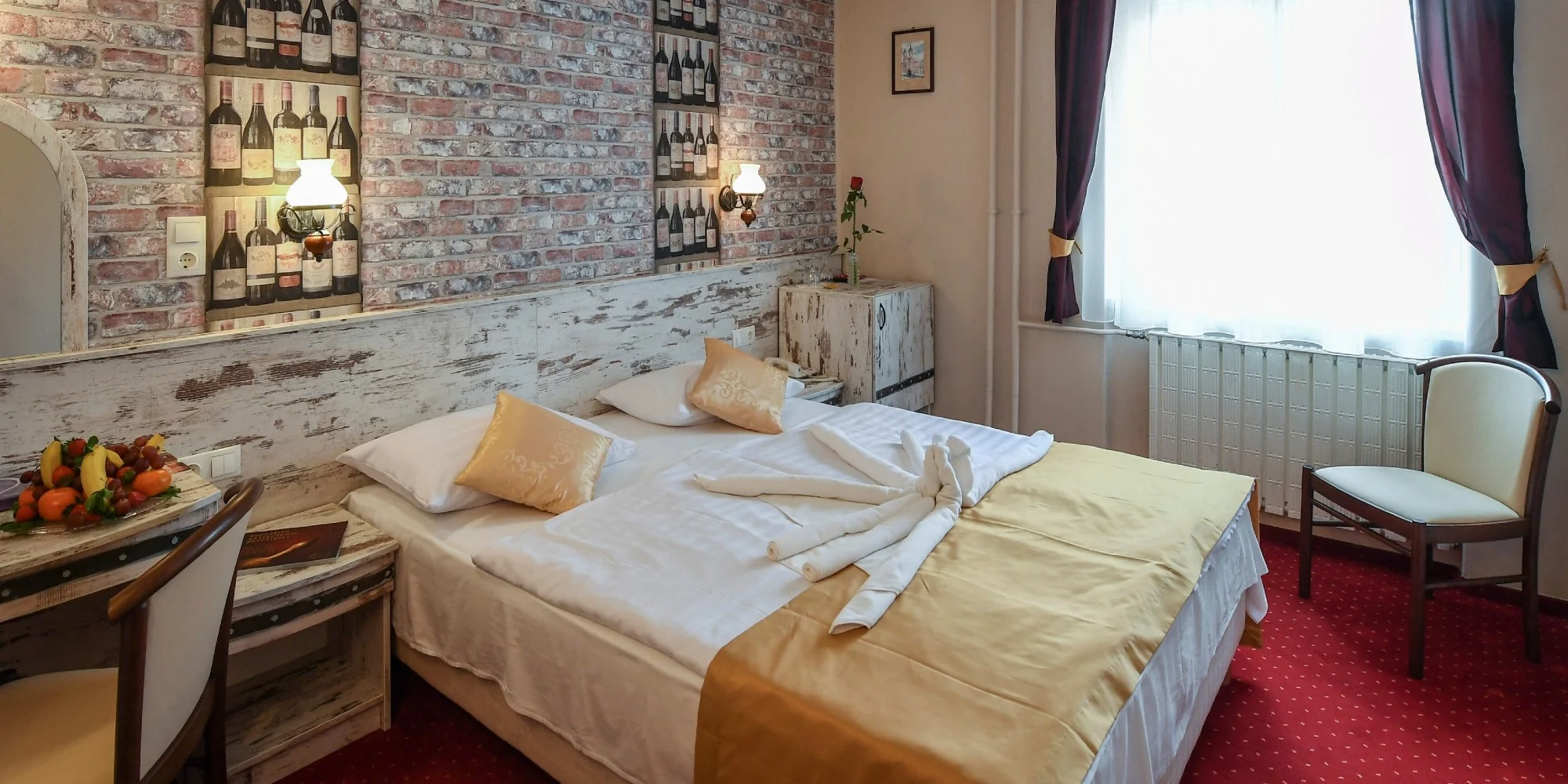 Romantický pobyt v srdci mesta Eger s neobmedzeným wellness, návštevou múzea, ochutnávkou vín alebo vstupom do kúpeľov – Obrázok 2