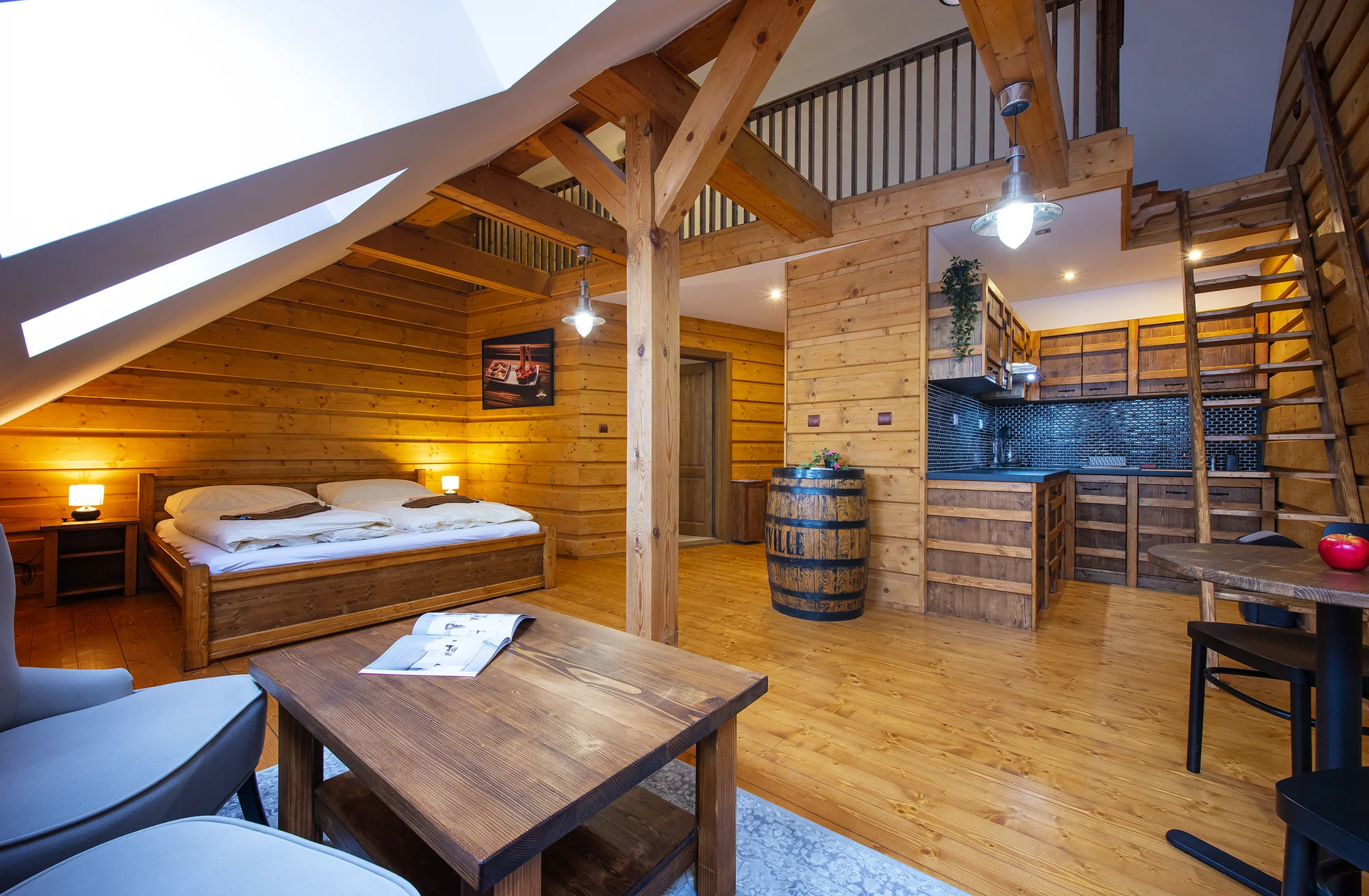 Apartmány vo vidieckom štýle s prehliadkou Nestville Distillery a degustáciou piva, destilátov alebo čokolády – Obrázok 4
