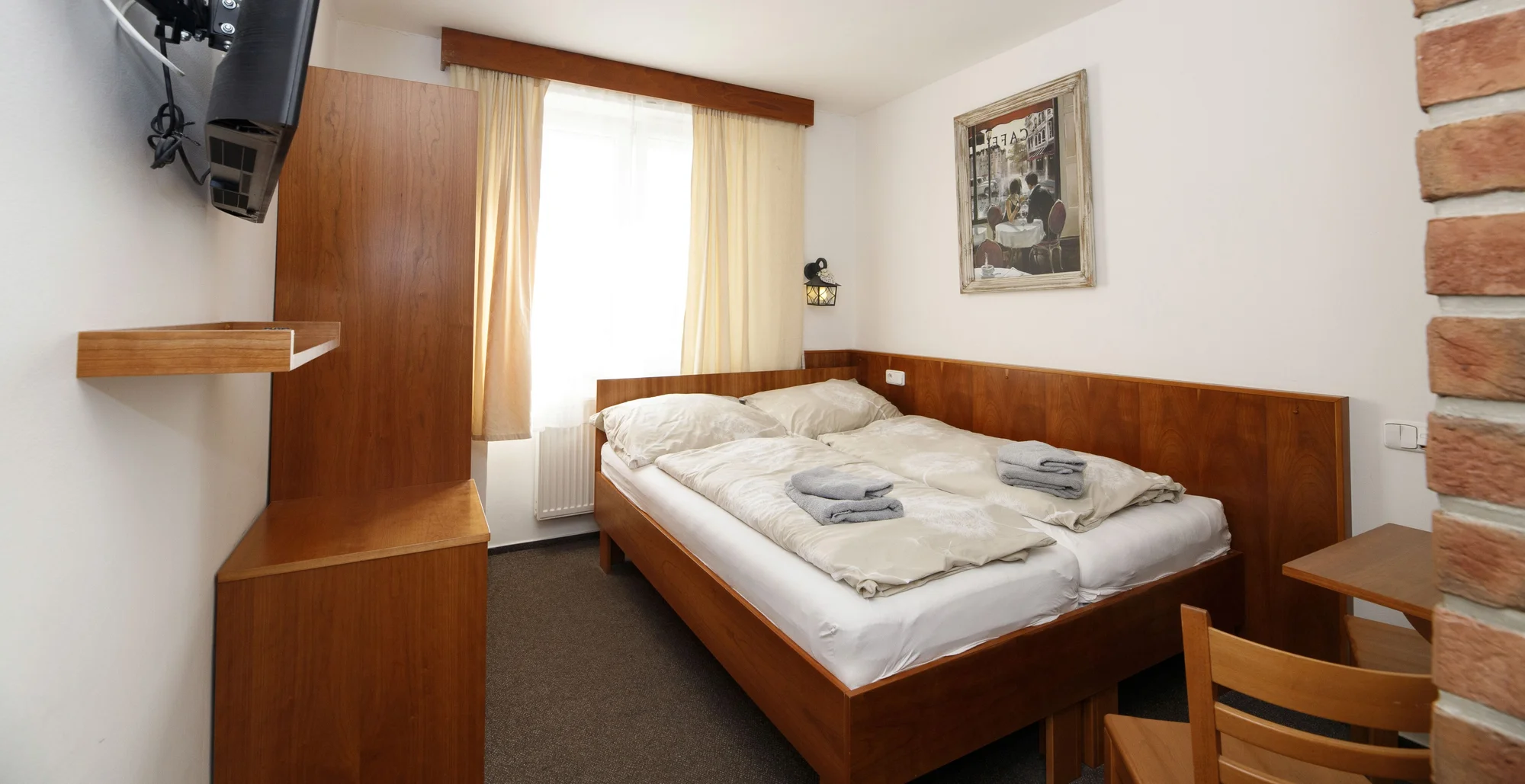 Oddych v Plzensku: novo zrekonštruovaný hotel, polpenzia aj vírivka na izbe – Obrázok 2