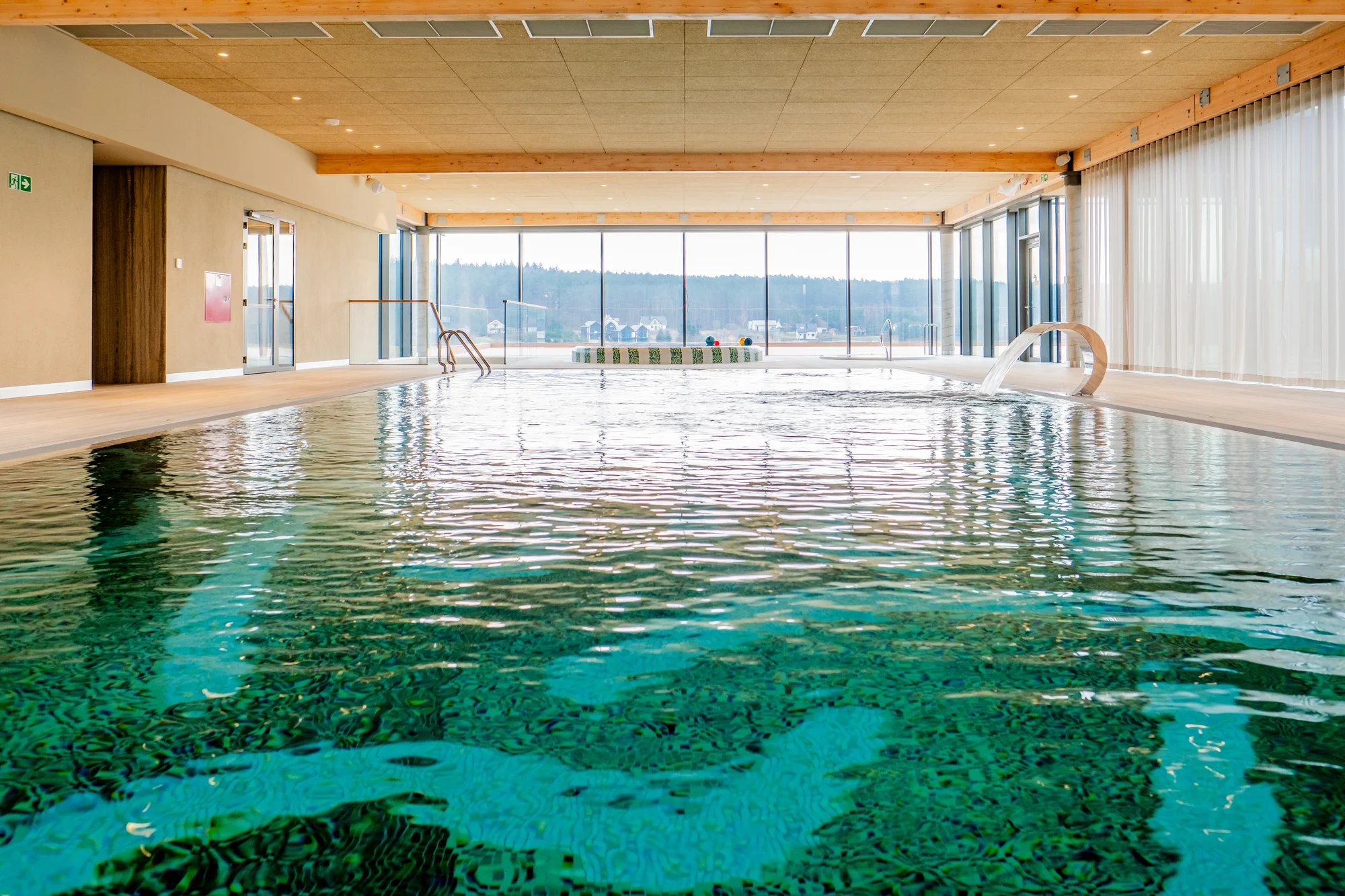 Nový hotel pri jazere Wisełka: pláže Baltu aj Volyňský park na dosah, wellness a polpenzia v cene – Obrázok 5