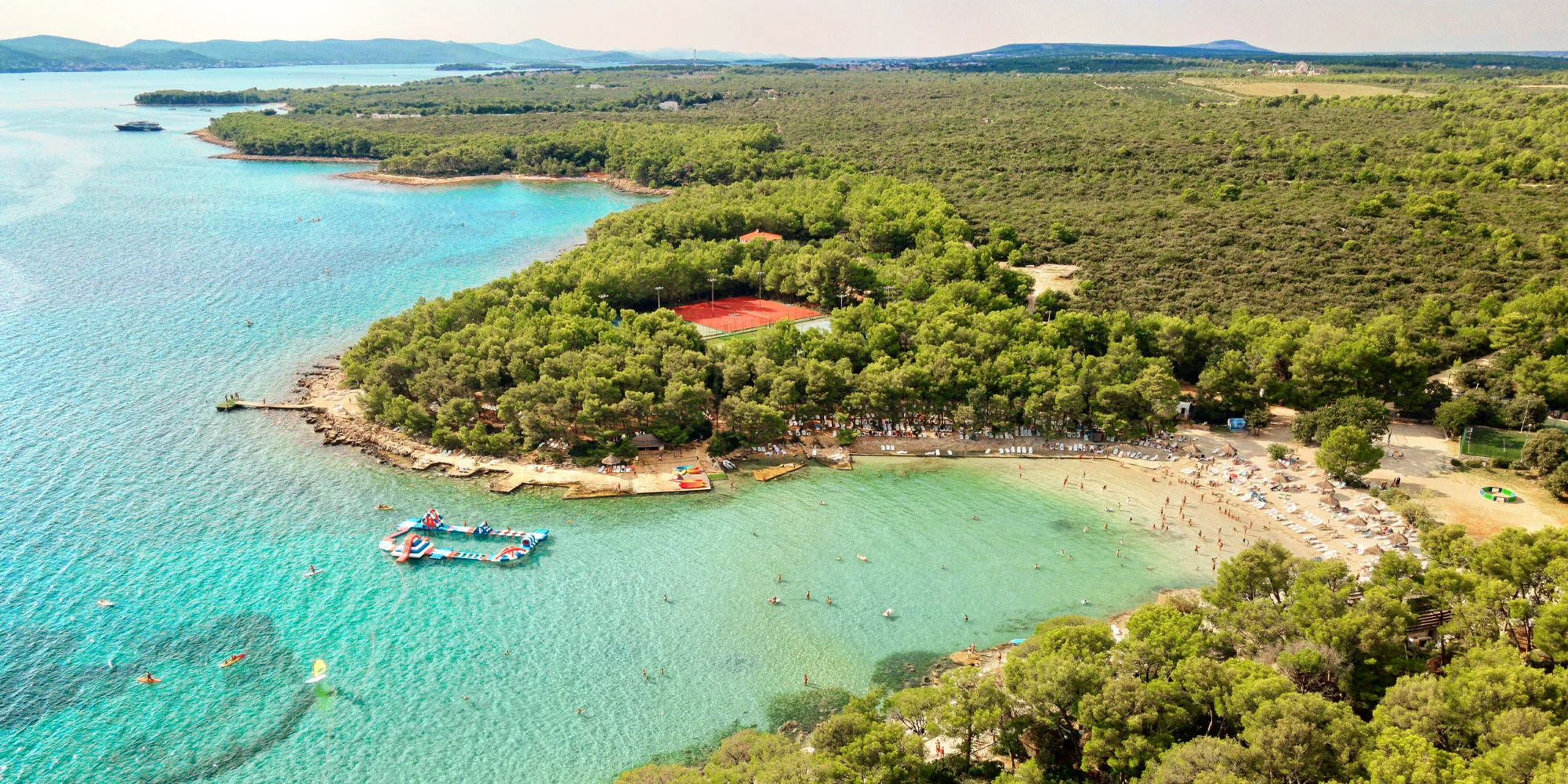 Super plážový rezort v Pakoštane: ubytovanie v bungalove, all inclusive light a množstvo atrakcií zadarmo – Obrázok 3