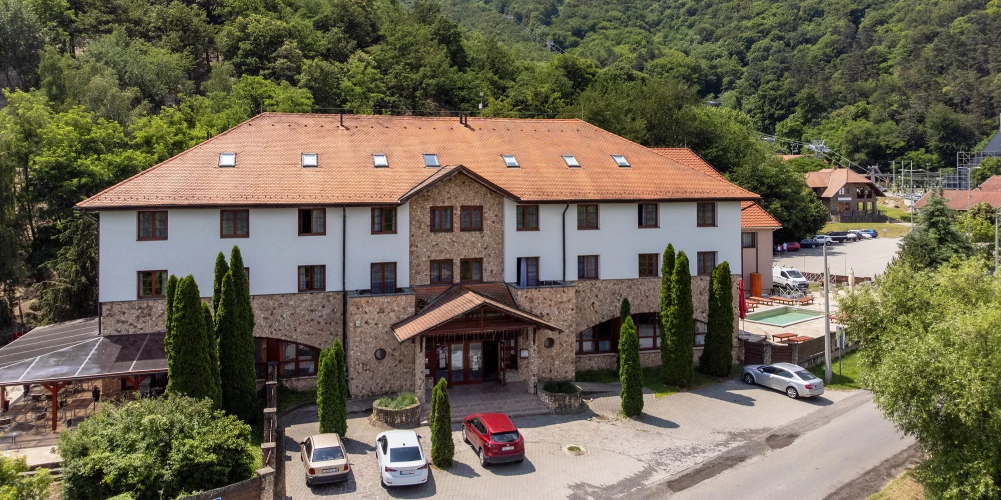 Celodenný wellness s 3-chodovou večerou a bowling v Maďarsku - len 5 km od hraníc – Obrázok 3