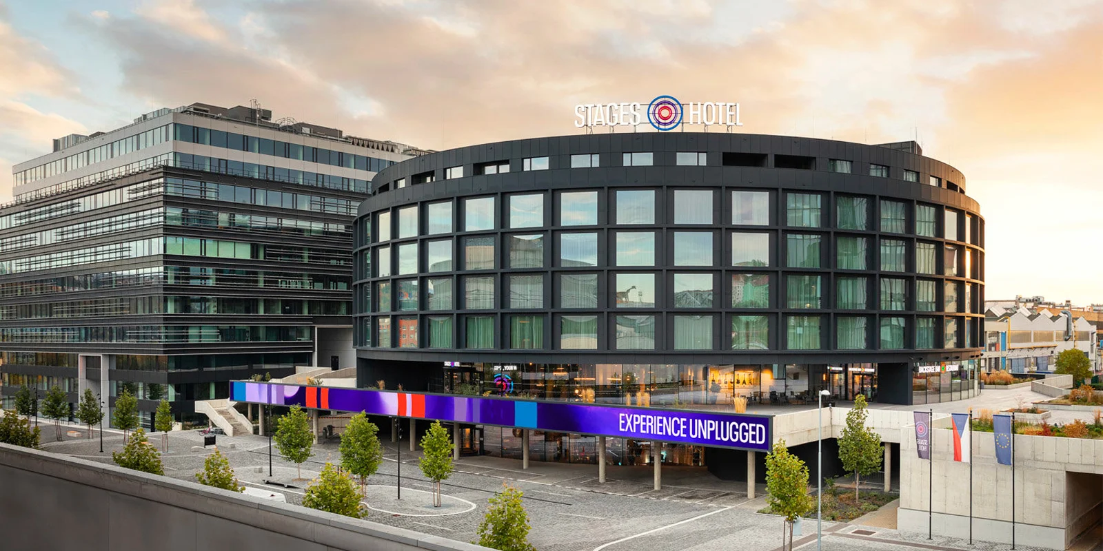 Moderný Stages Hotel**** pri O2 aréne: vychýrená kuchyňa, parkovanie v cene a skvelá dostupnosť do centra – Obrázok 4
