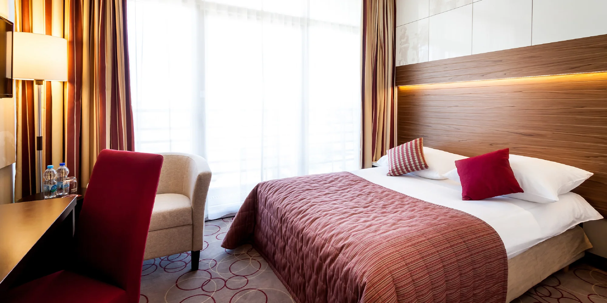 Skvelý hotel v centre Krakova: raňajky alebo polpenzia a wellness s výhľadom na Stare Miasto – Obrázok 2