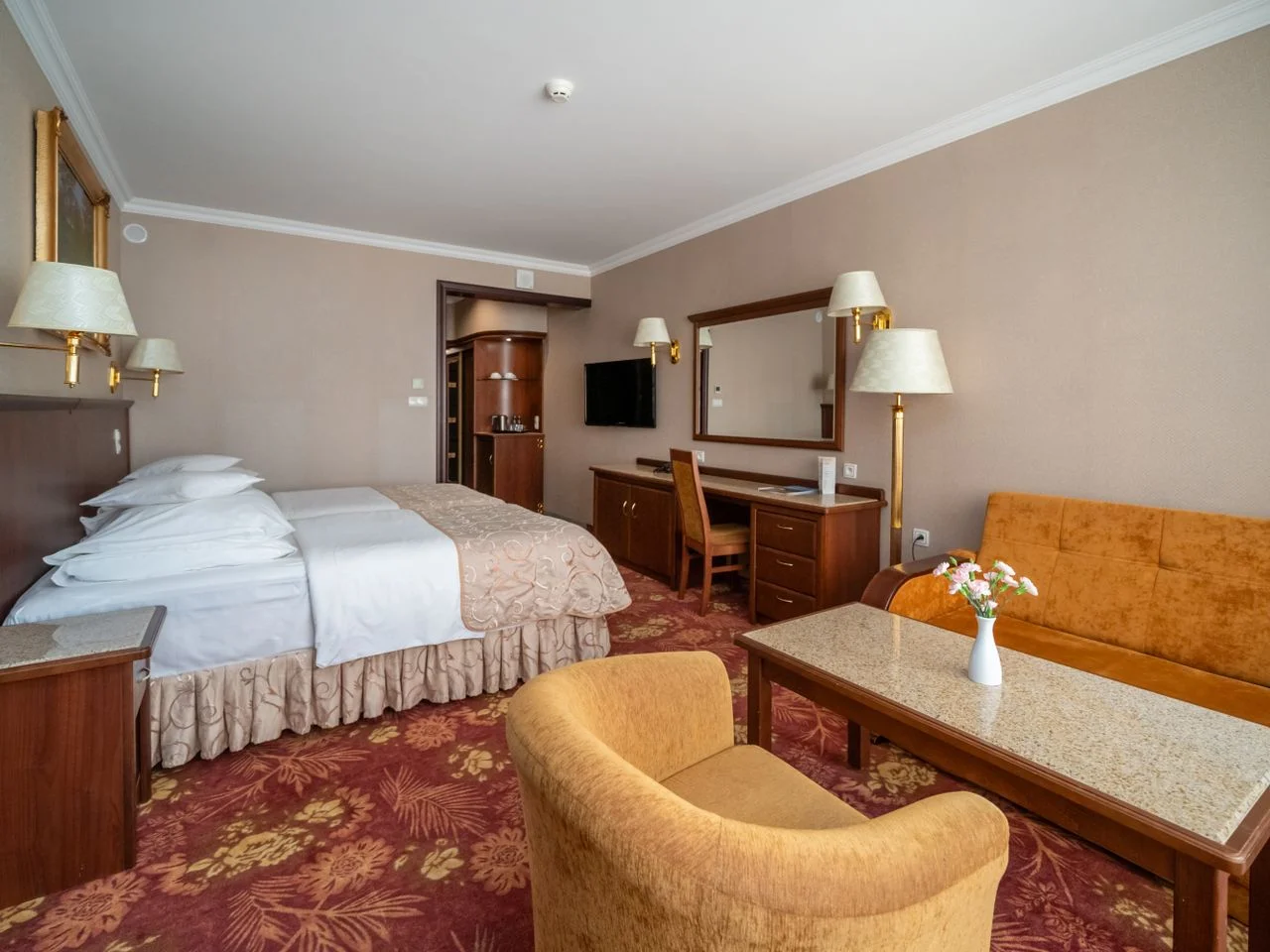 Rodinný pobyt pri Mazurských jazerách: hotel s aquaparkom, polpenzia alebo plná penzia a zábava pre deti – Obrázok 2