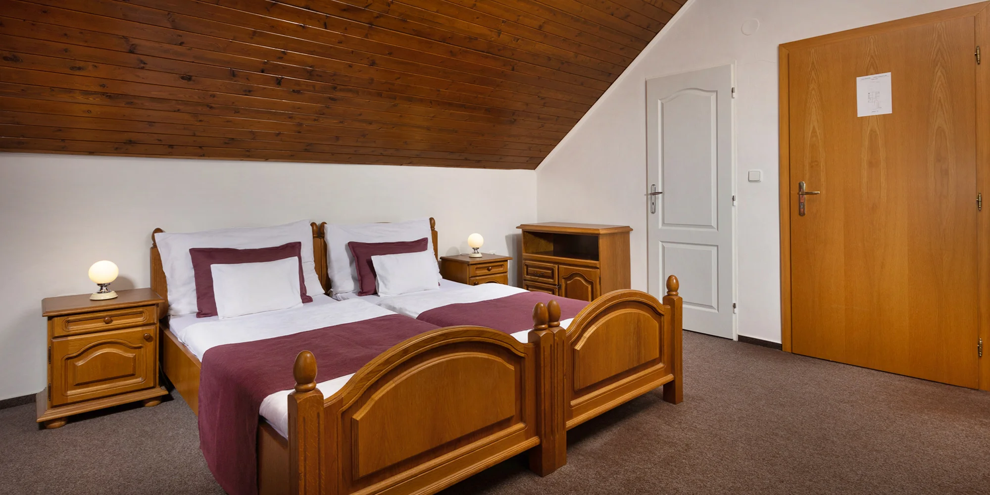 4* dovolenka v historickom spa hoteli v centre Olomouca s raňajkami a zľavou na wellness – Obrázok 4