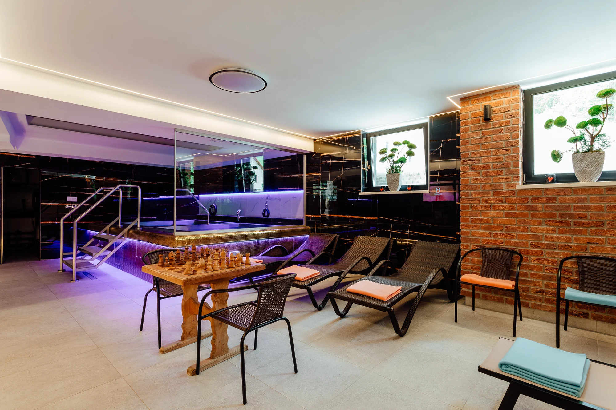 Relax vo Wellness rezort Jánošíkov dvor: vstupy do wellness aj otvorený voucher do reštaurácie – Obrázok 3