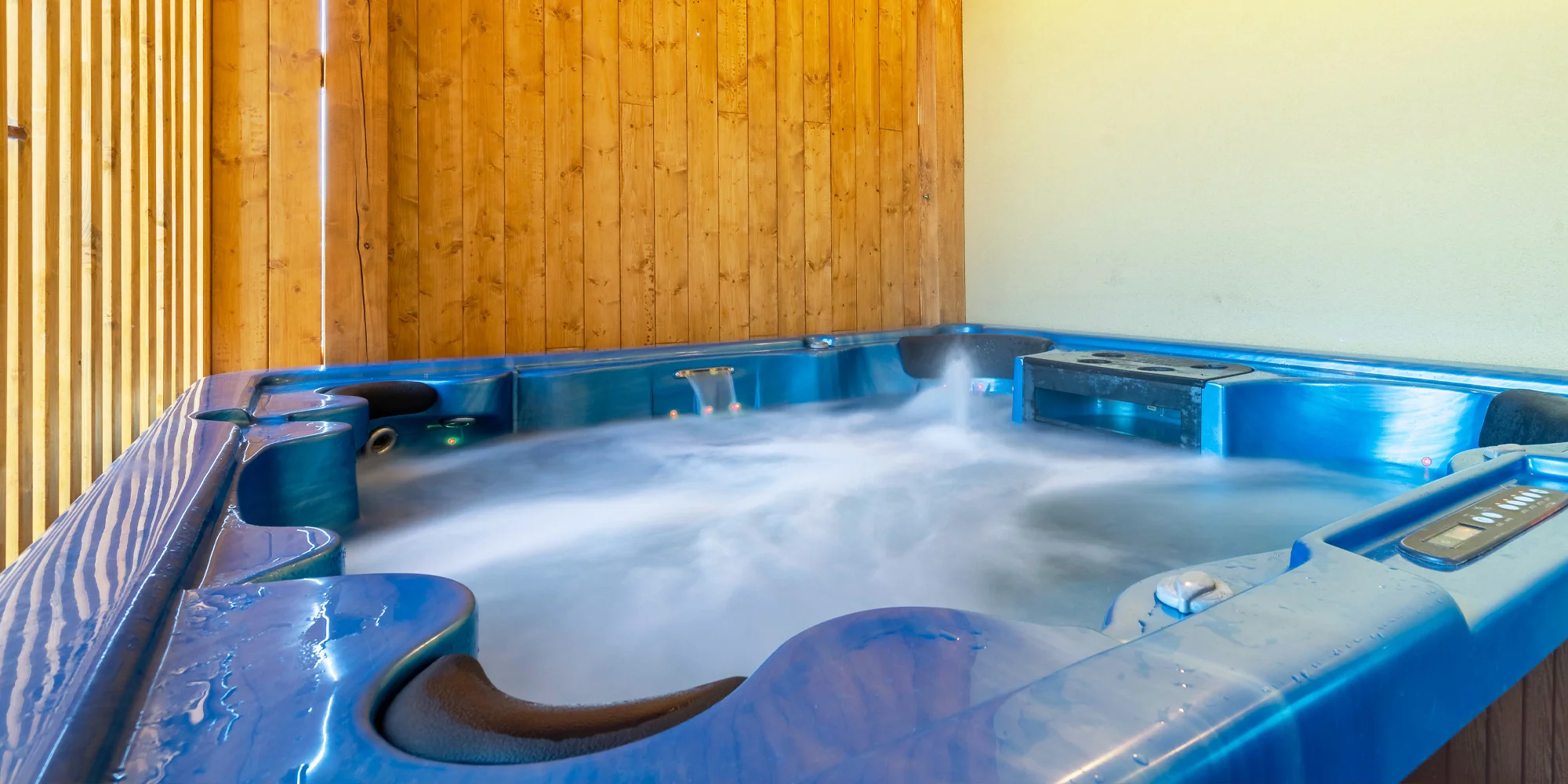Dizajnovo zariadený dom s wellness len pre vás: 2 spálne, vírivka, sauna a kapacita až 6 osôb – Obrázok 5