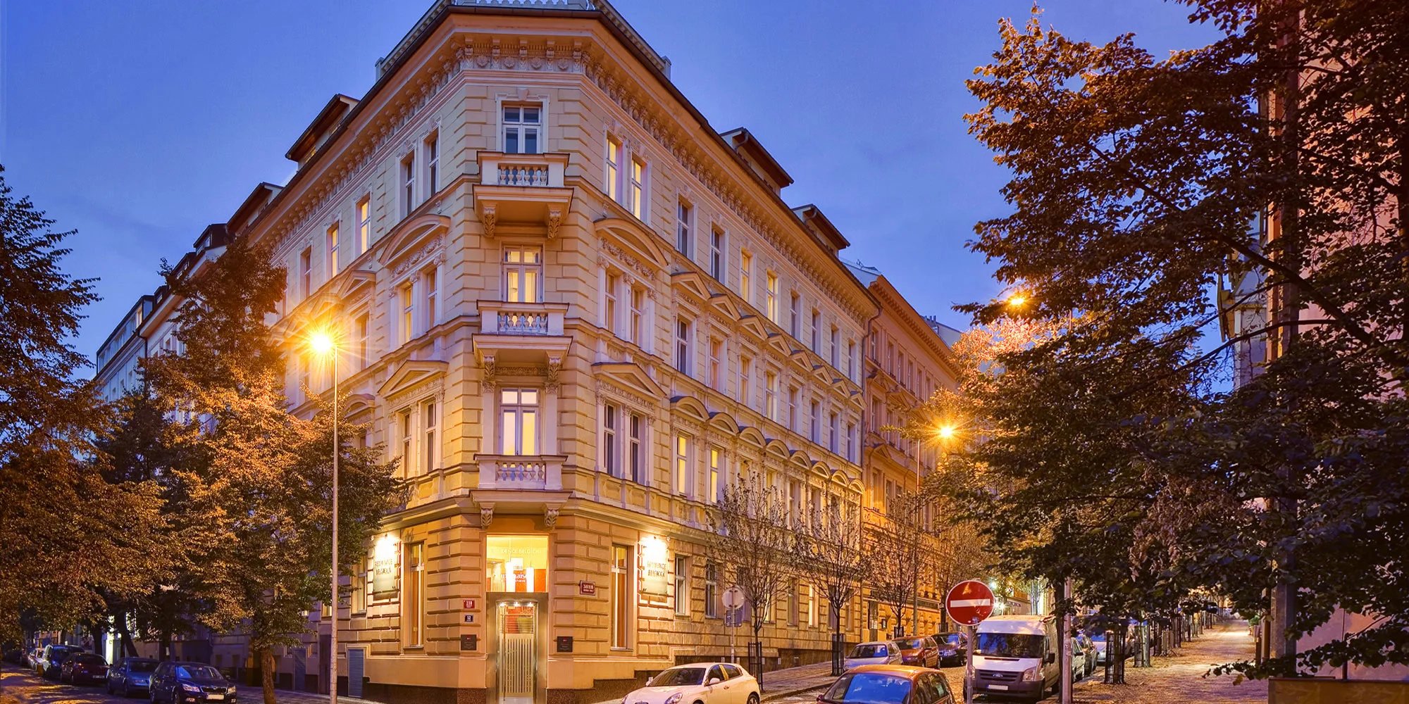 Moderný apartmán alebo štúdio na Vinohradoch s raňajkami a saunou – Obrázok 2