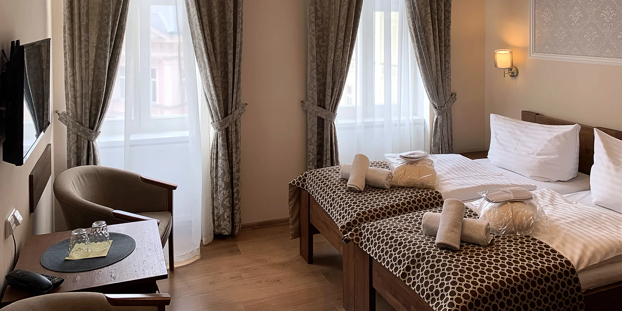 Relaxačný pobyt v Karlových Varoch: raňajky a vstup do bazénov a sáun v hoteli Thermal – Obrázok 6