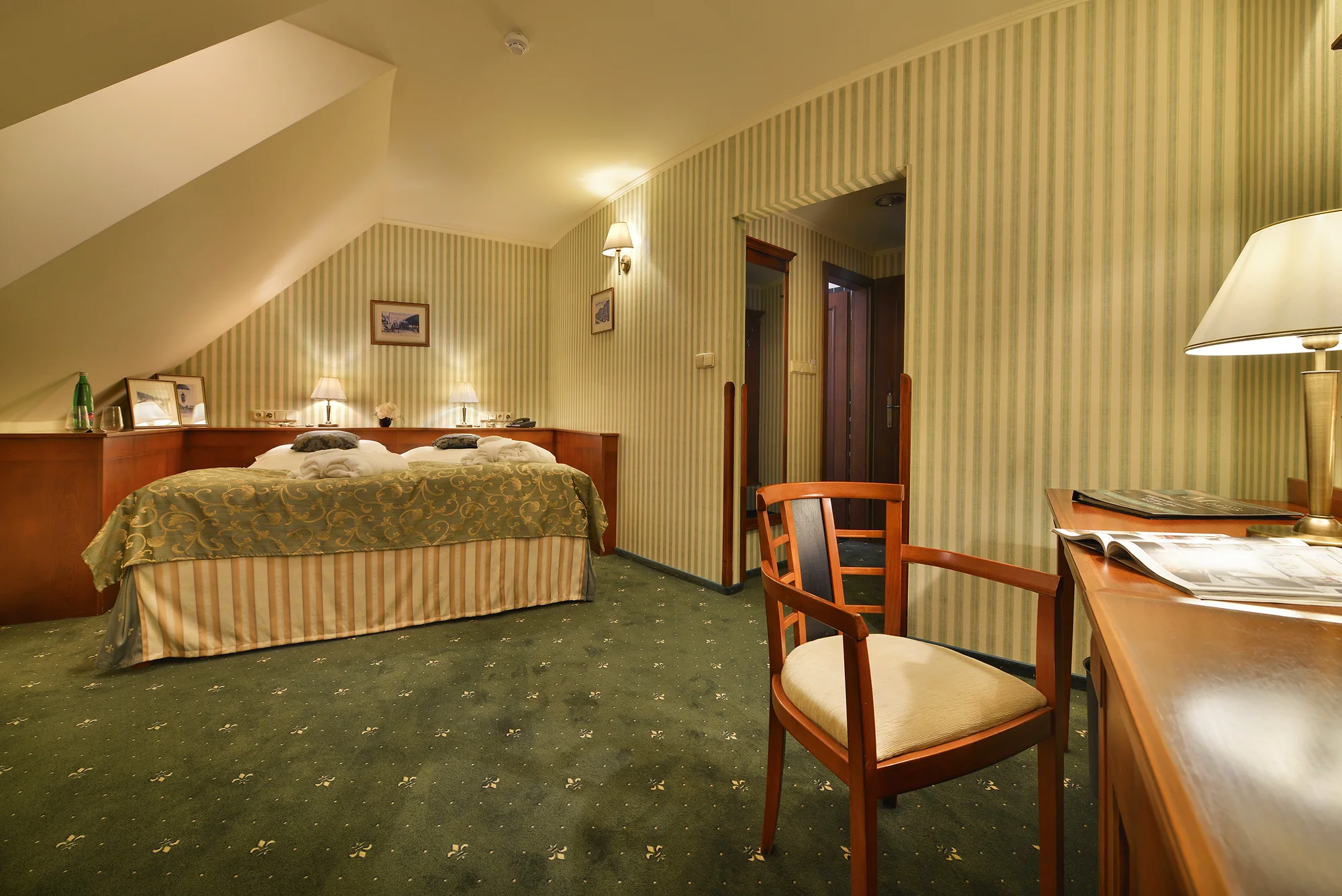 4* hotel v pokojnej časti Mariánskych Lázní: raňajky aj balíčky s wellness a procedúrami – Obrázok 5
