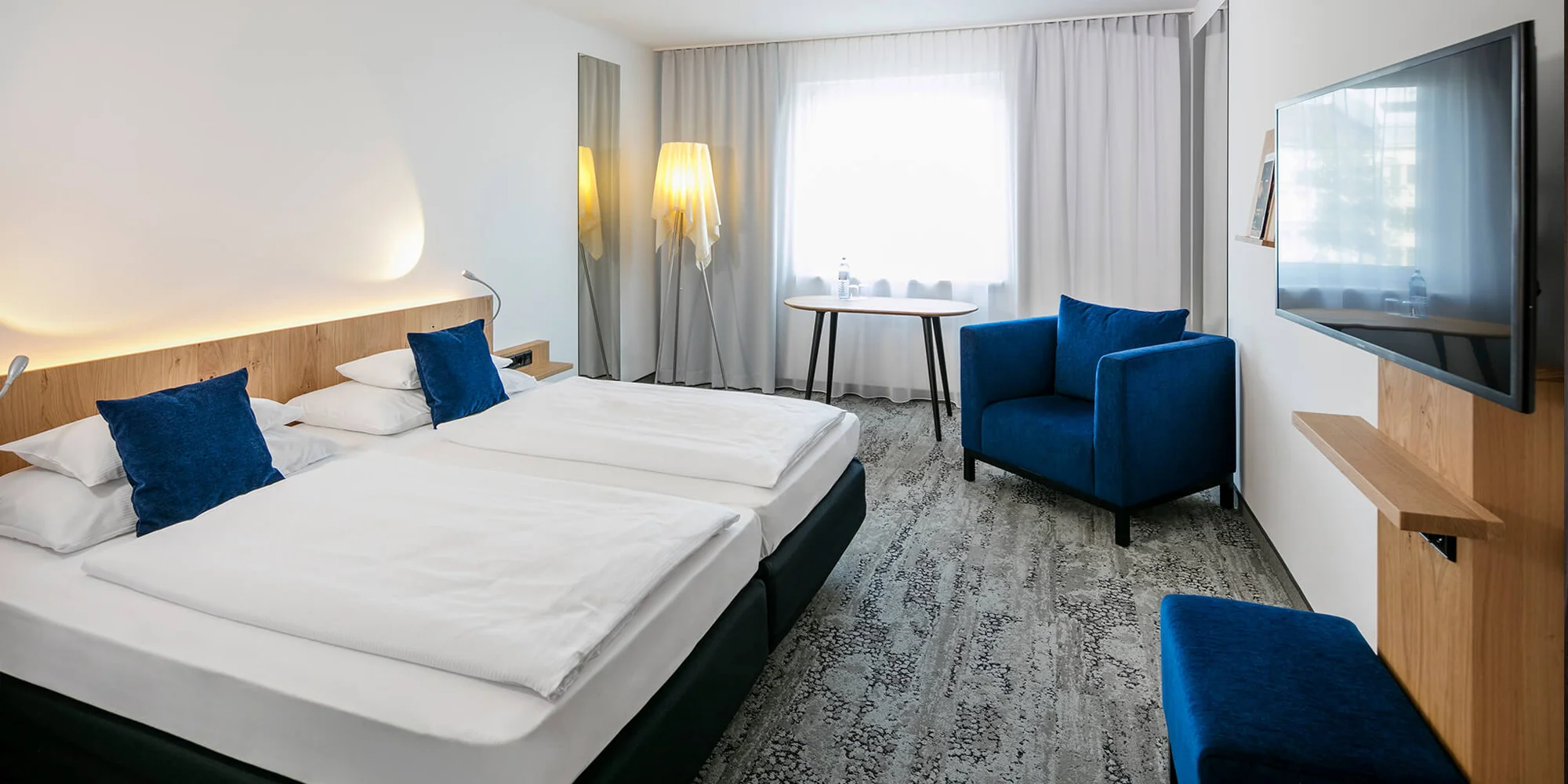 Za zážitkami do Viedne: 4* hotel pri Mariahilferstraße s raňajkami, 10 minút od centra – Obrázok 2