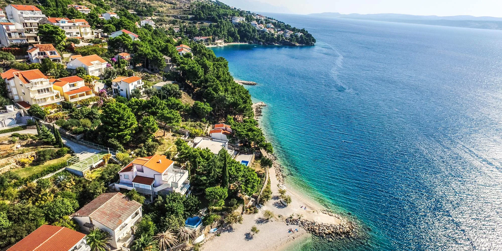 Omišská riviéra na 7 nocí: apartmány len 100 m od pláže s kapacitou až 6 osôb