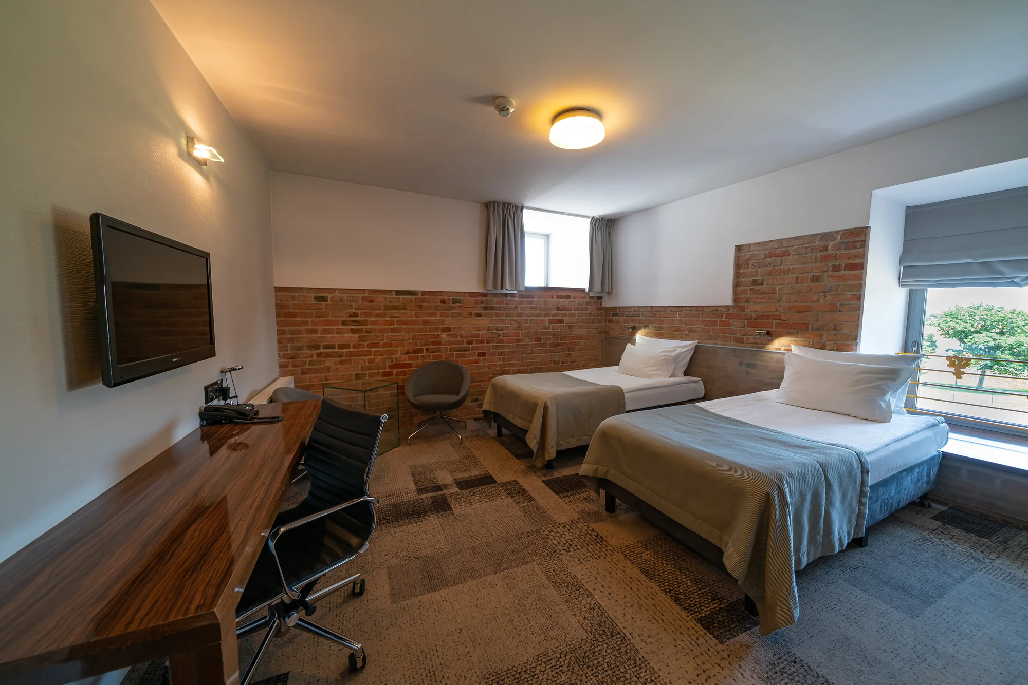 Moderný hotel v centre Gdanska: bohaté raňajky a neobmedzená sauna – Obrázok 5