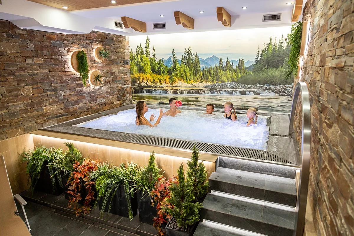 Dovolenka pre páry aj rodiny v srdci Ždiaru s raňajkami a wellness – Obrázok 2