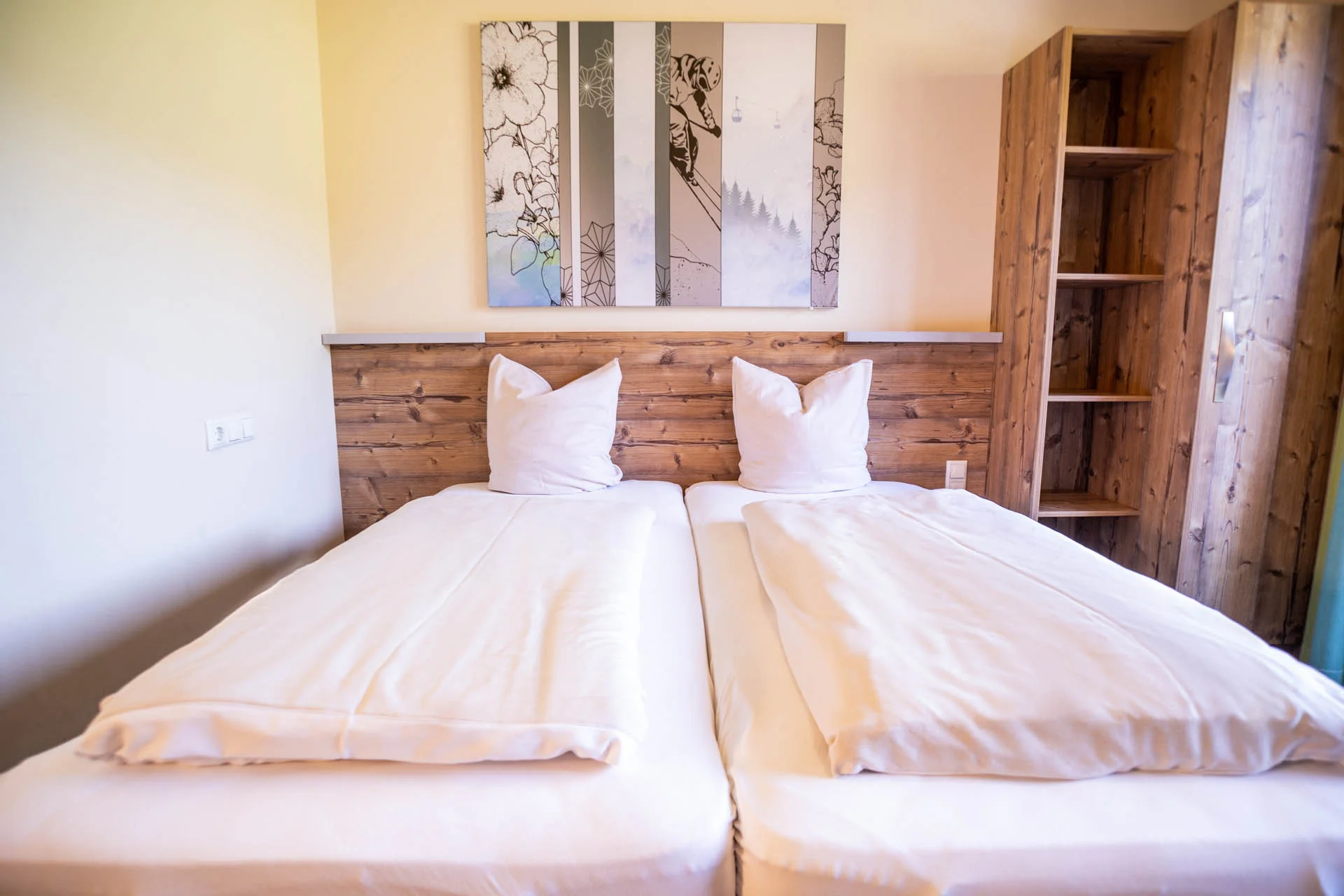 Dovolenka v Alpách: moderný horský hotel COOEE alpin Dachstein s raňajkami alebo polpenziou a saunami – Obrázok 5